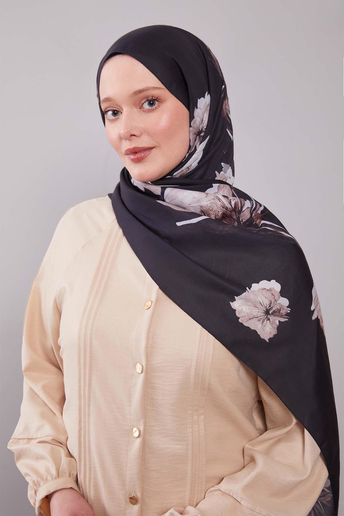 Fivescarf Sütlü Kahve Çicek Desen Clover Şal