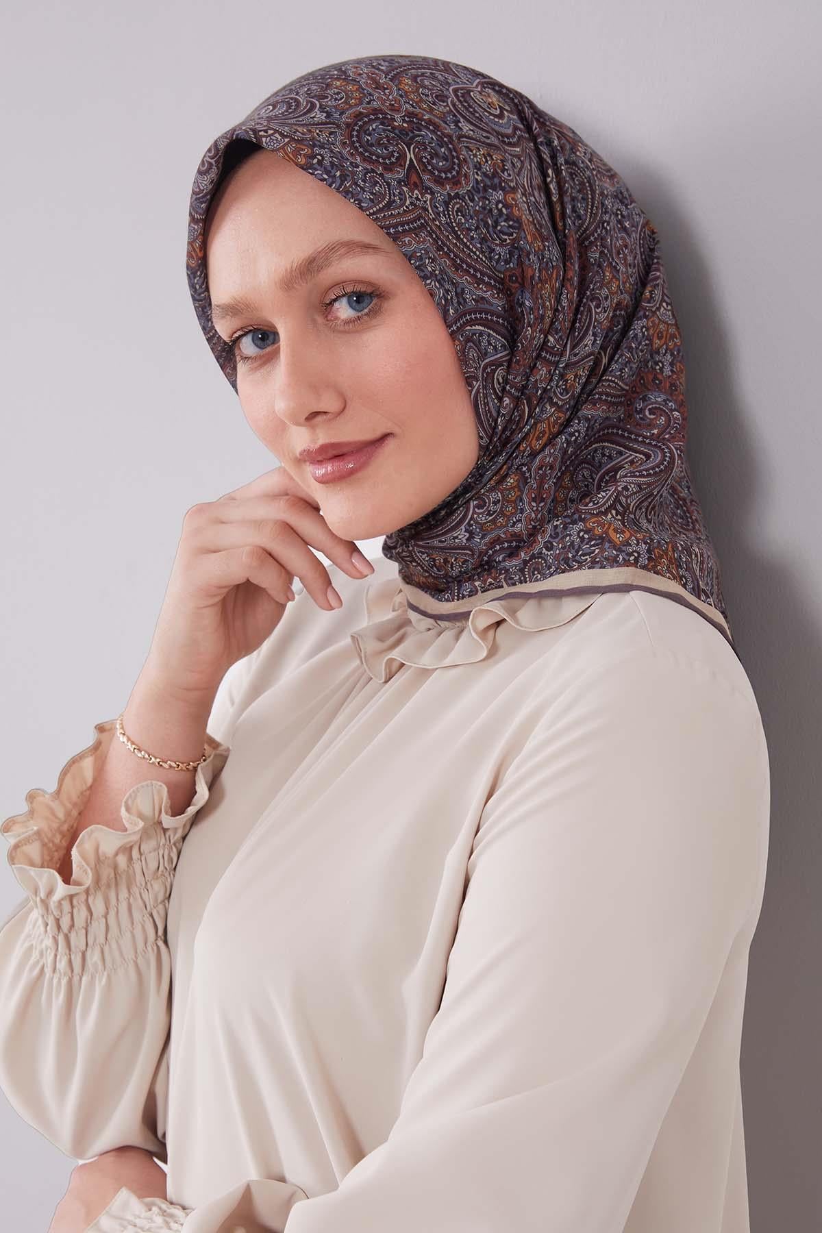 Fivescarf Sütlü Kahve Etnik Desen Silk Cotton Eşarp