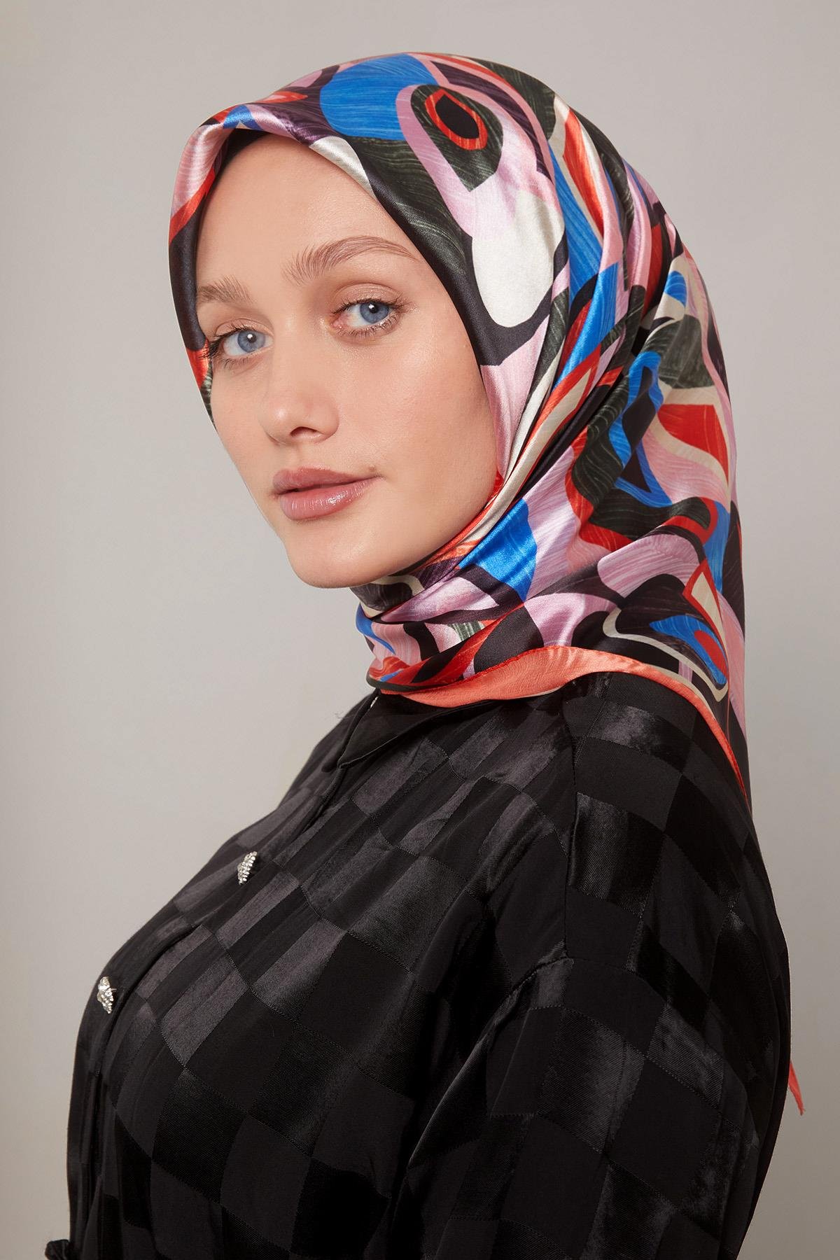 Fivescarf Turuncu Çiçek Desen Kristal Eşarp