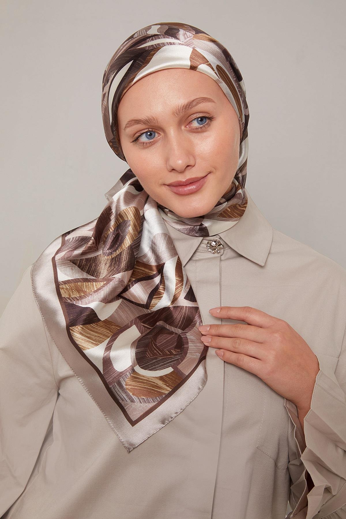 Fivescarf Vizon Çiçek Desen Kristal Eşarp