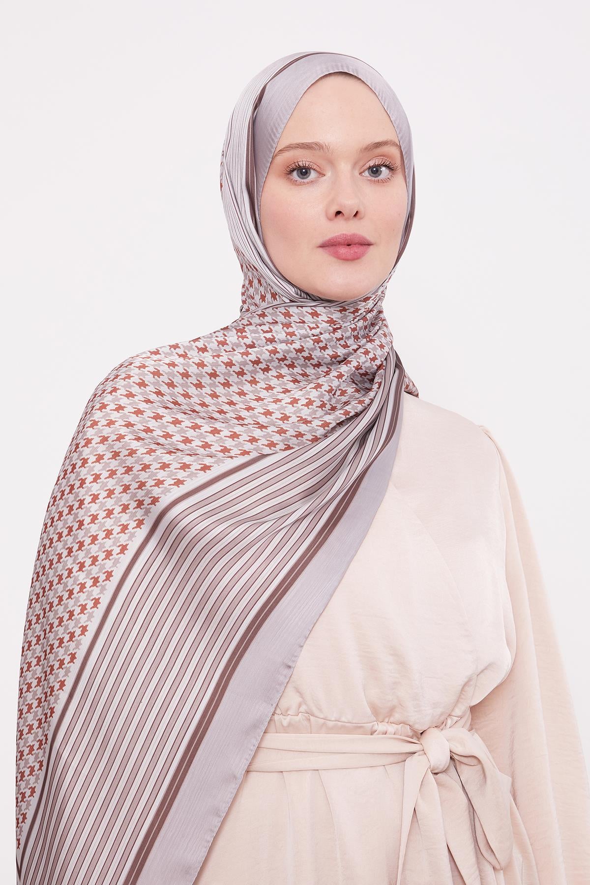 Fivescarf Vizon Kazayağı Desen Brand Şal