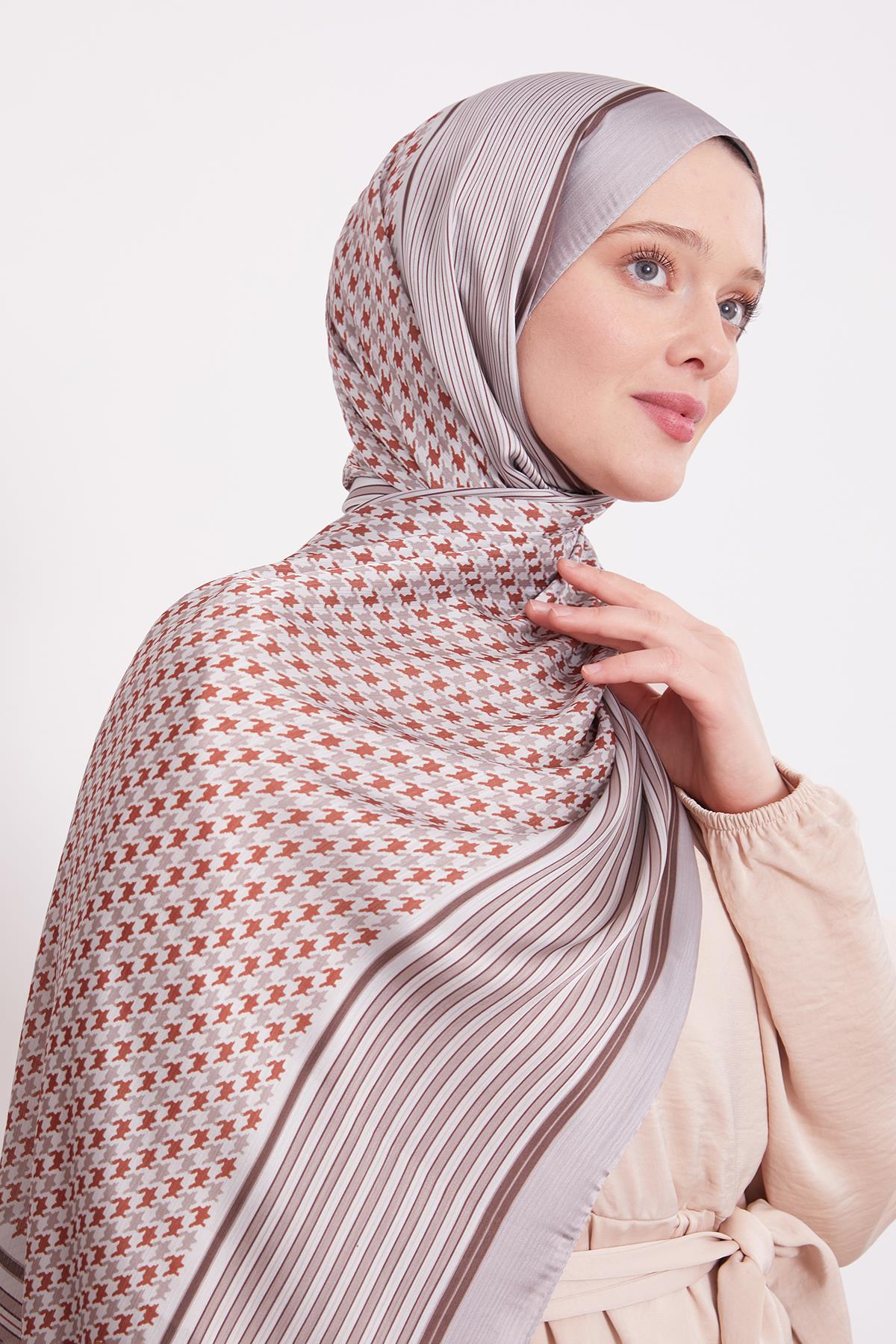 Fivescarf Vizon Kazayağı Desen Brand Şal