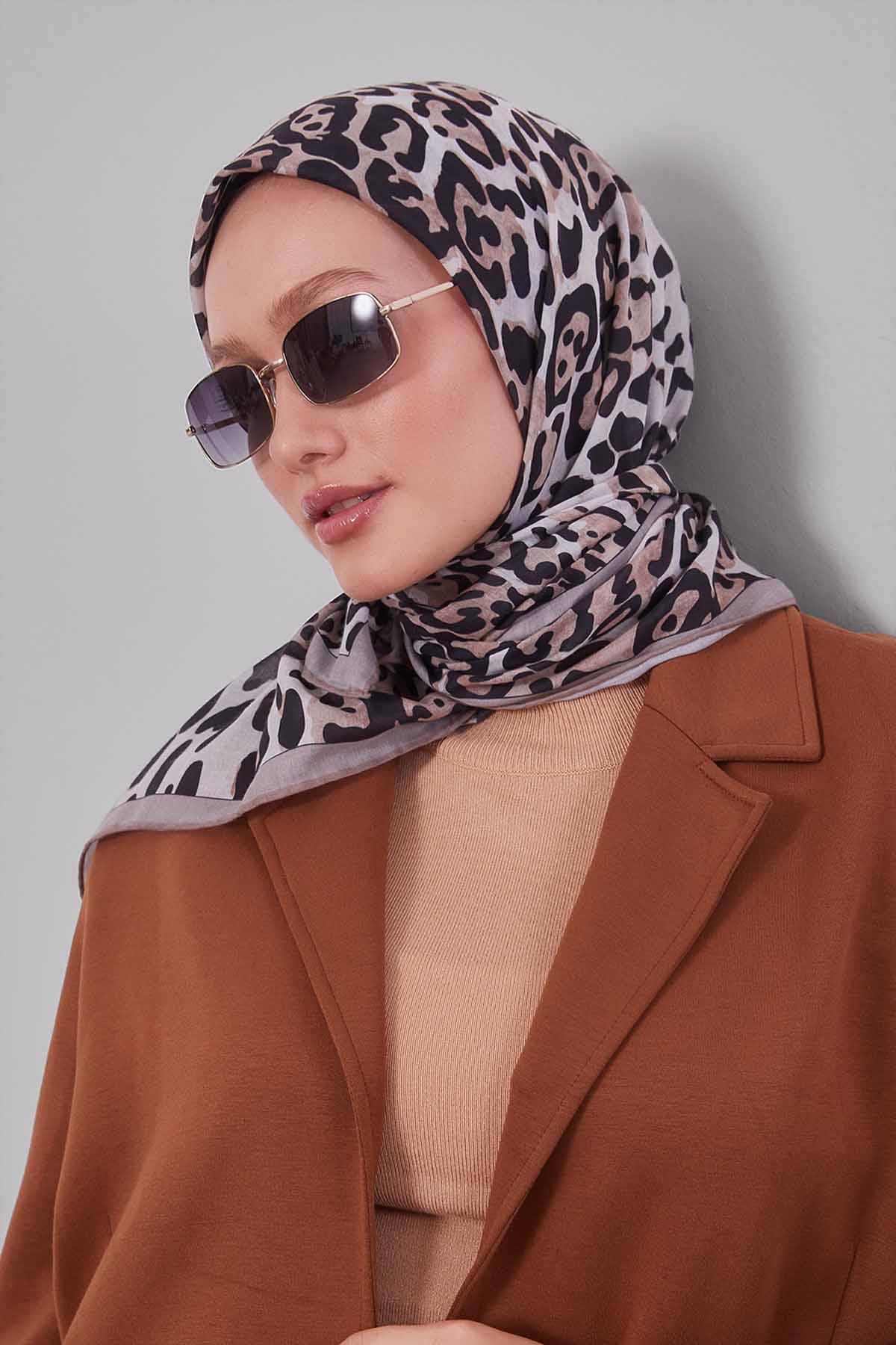 Fivescarf Vizon Leopar Desen Silk Coton Eşarp