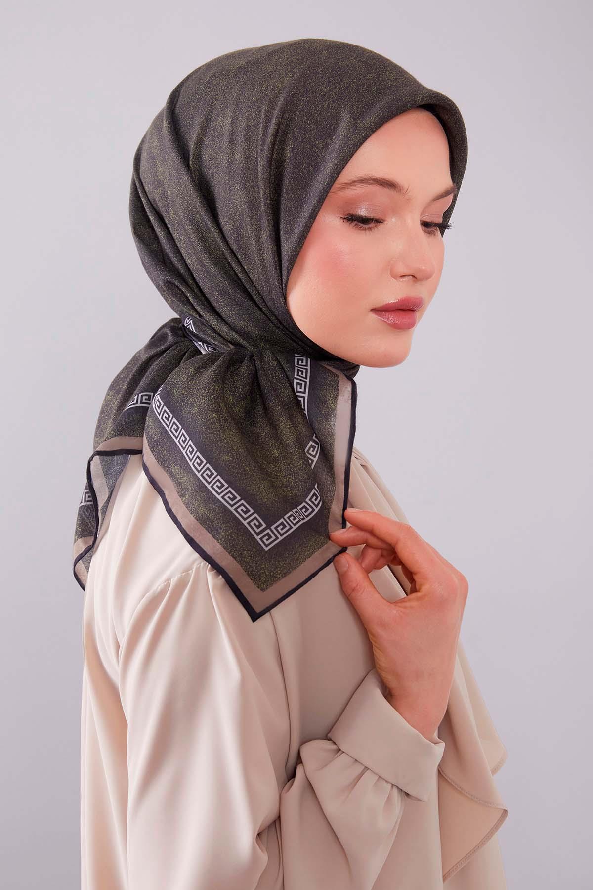 Fivescarf Yağ Yeşili Kenar Motifli Silk Cotton Eşarp