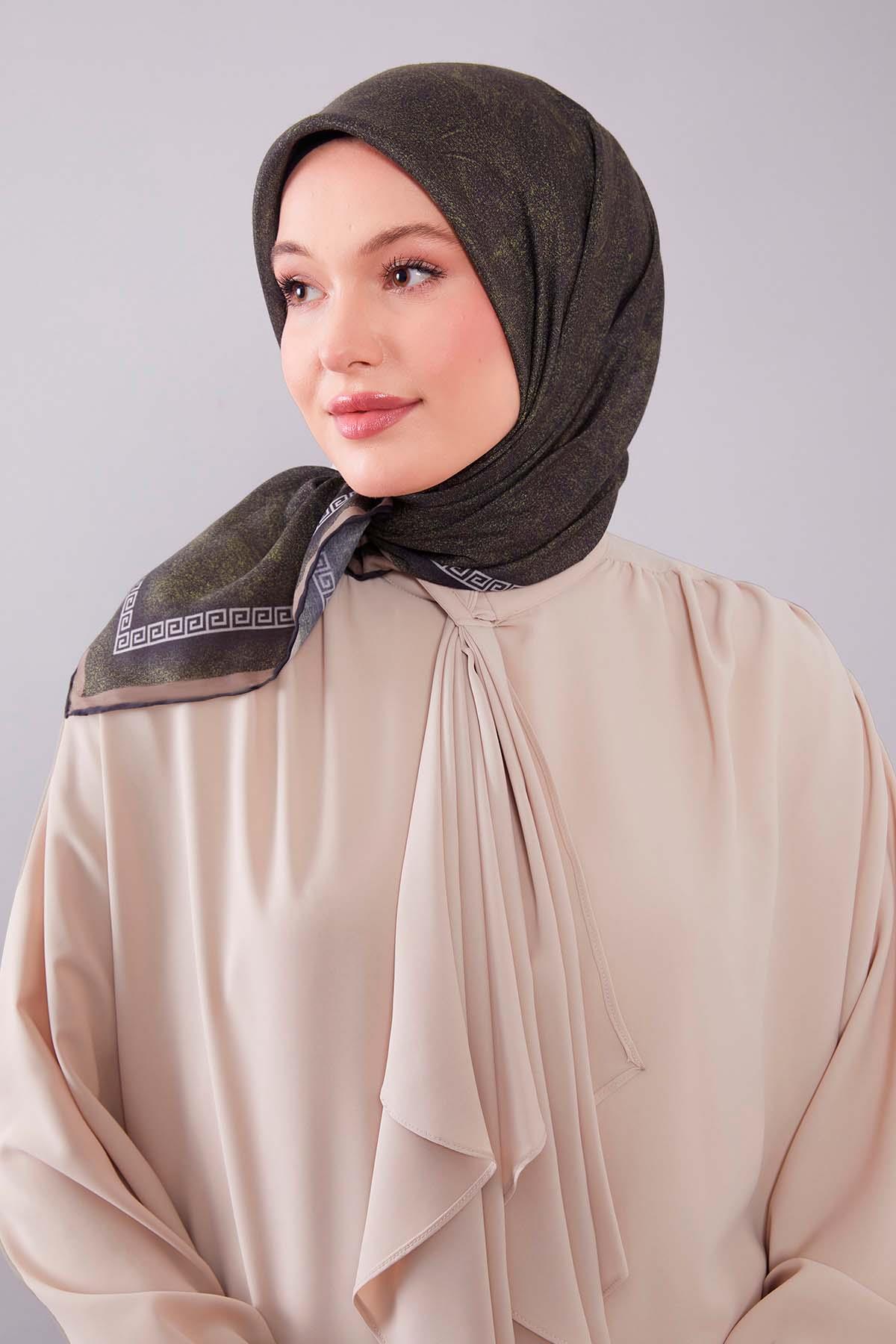 Fivescarf Yağ Yeşili Kenar Motifli Silk Cotton Eşarp
