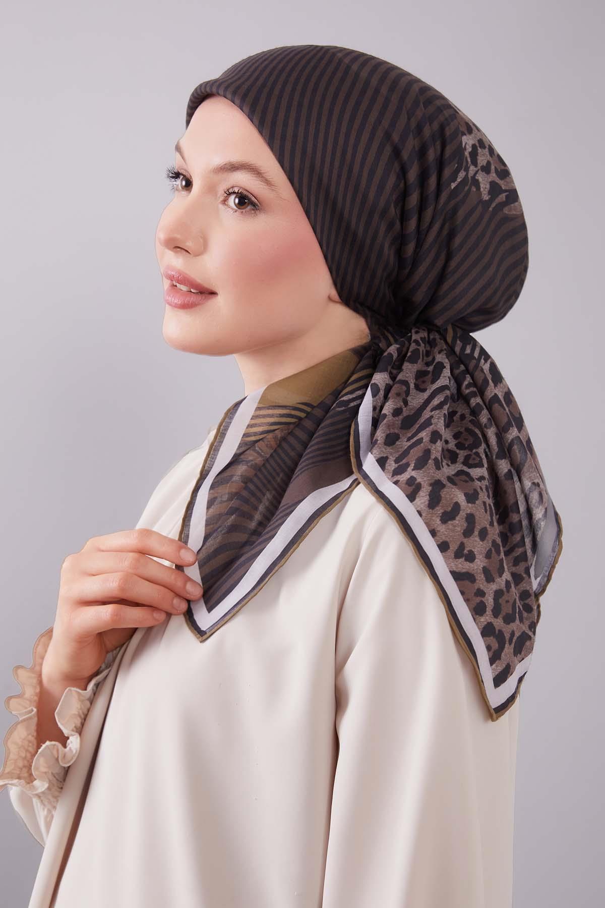 Fivescarf Yağ Yeşili Leopar Desen Silk Coton Eşarp