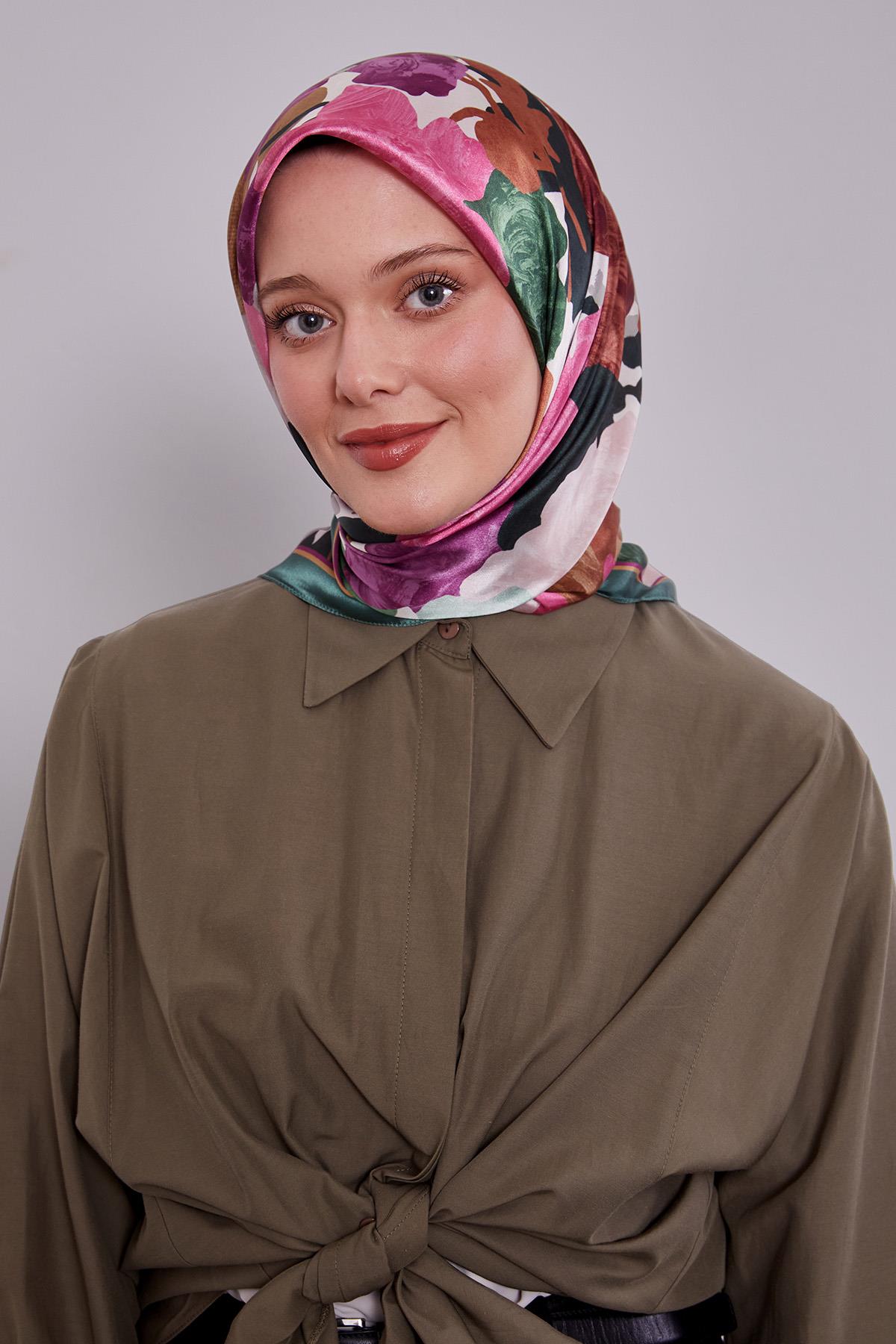 Fivescarf Yeşil Gül Desen Kristal Eşarp