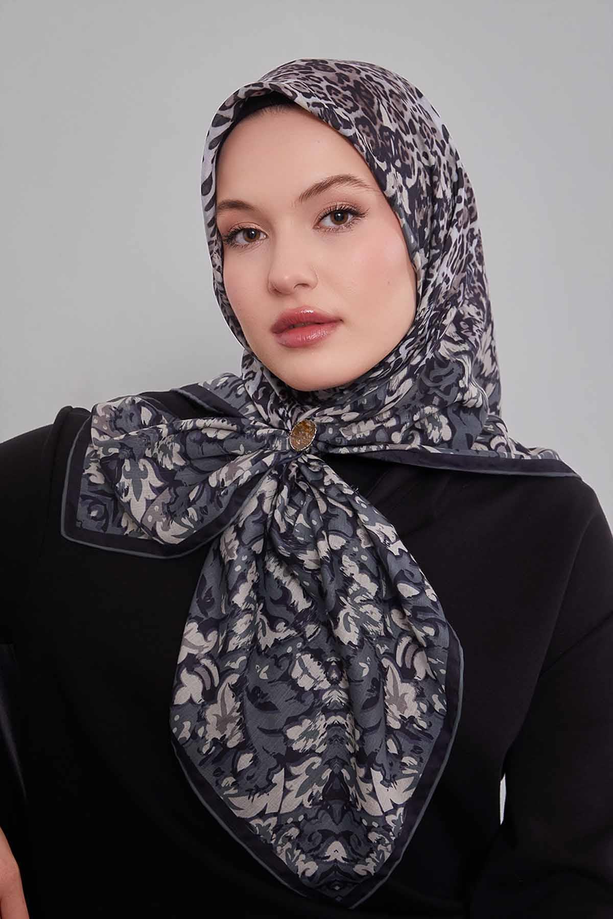 Fivescarf Yeşil Karışık Leopar Desen Silk Coton Eşarp