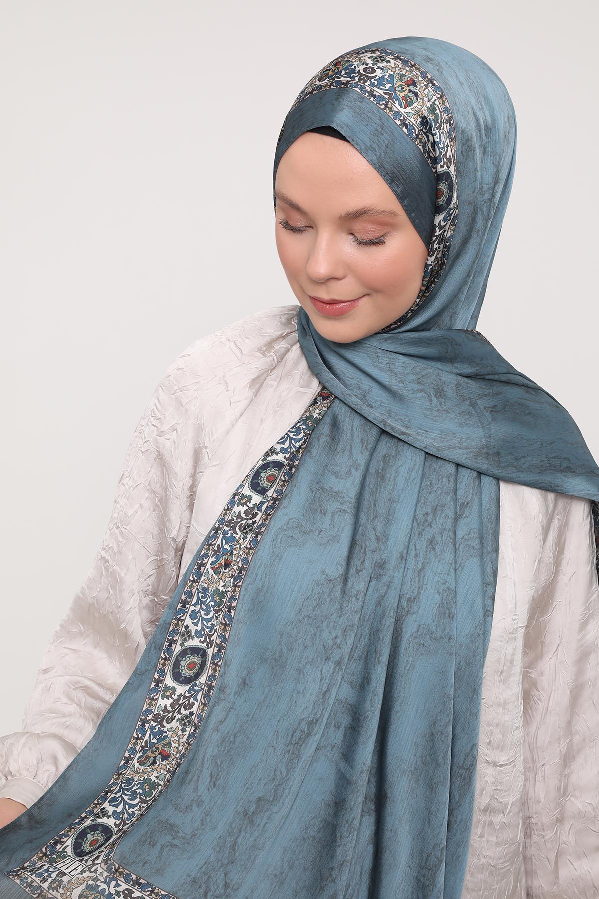 Fivescarf Yosun Yeşili Şeritli Etnik Desen Brand Şal