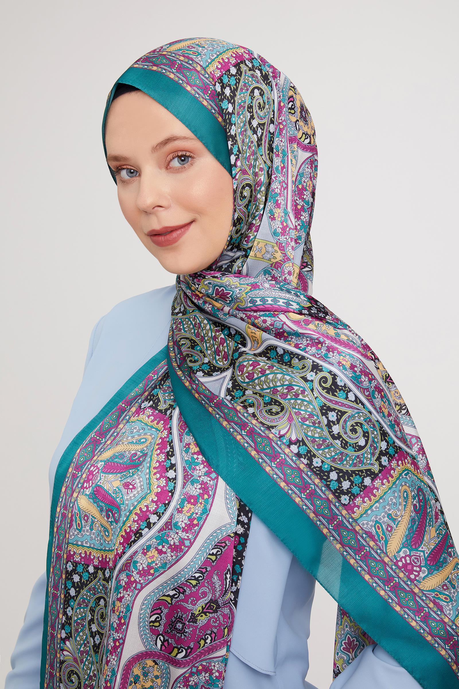Fivescarf Zümrüt Etnik Baskılı Vual İpek Şal