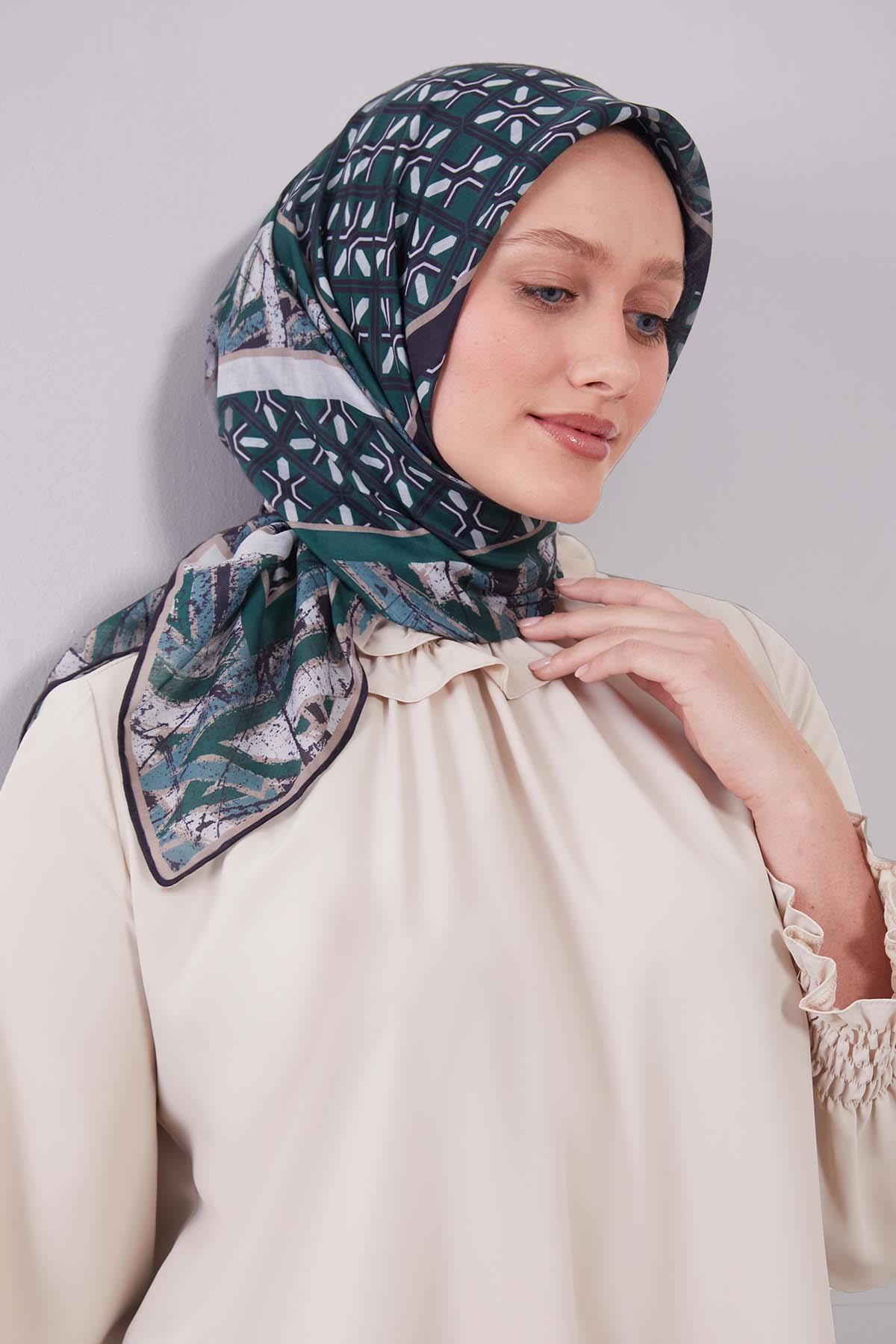 Fivescarf Zümrüt Geometri Desen Silk Cotton Eşarp