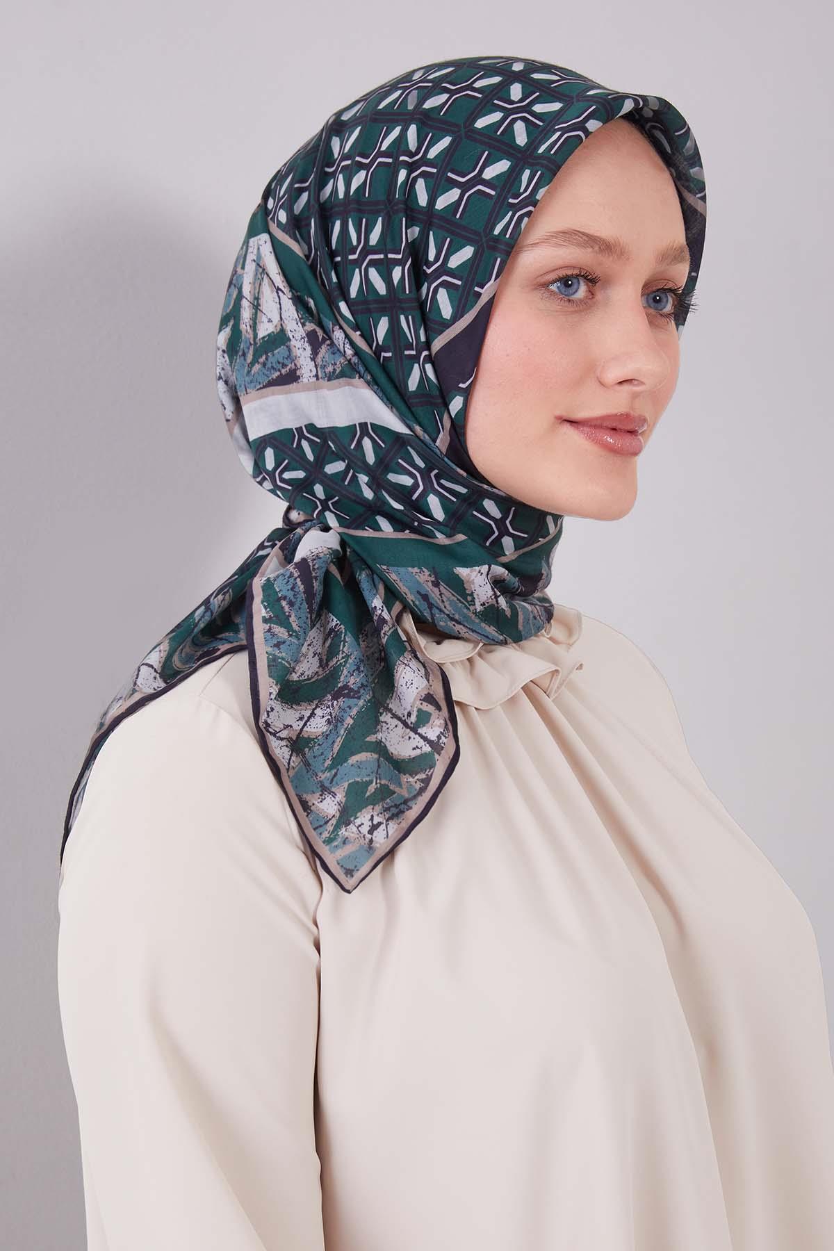 Fivescarf Zümrüt Geometri Desen Silk Cotton Eşarp
