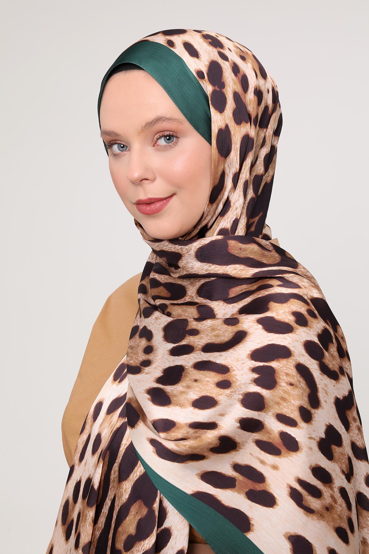 Fivescarf Zümrüt Leopar Desen Brand Şal