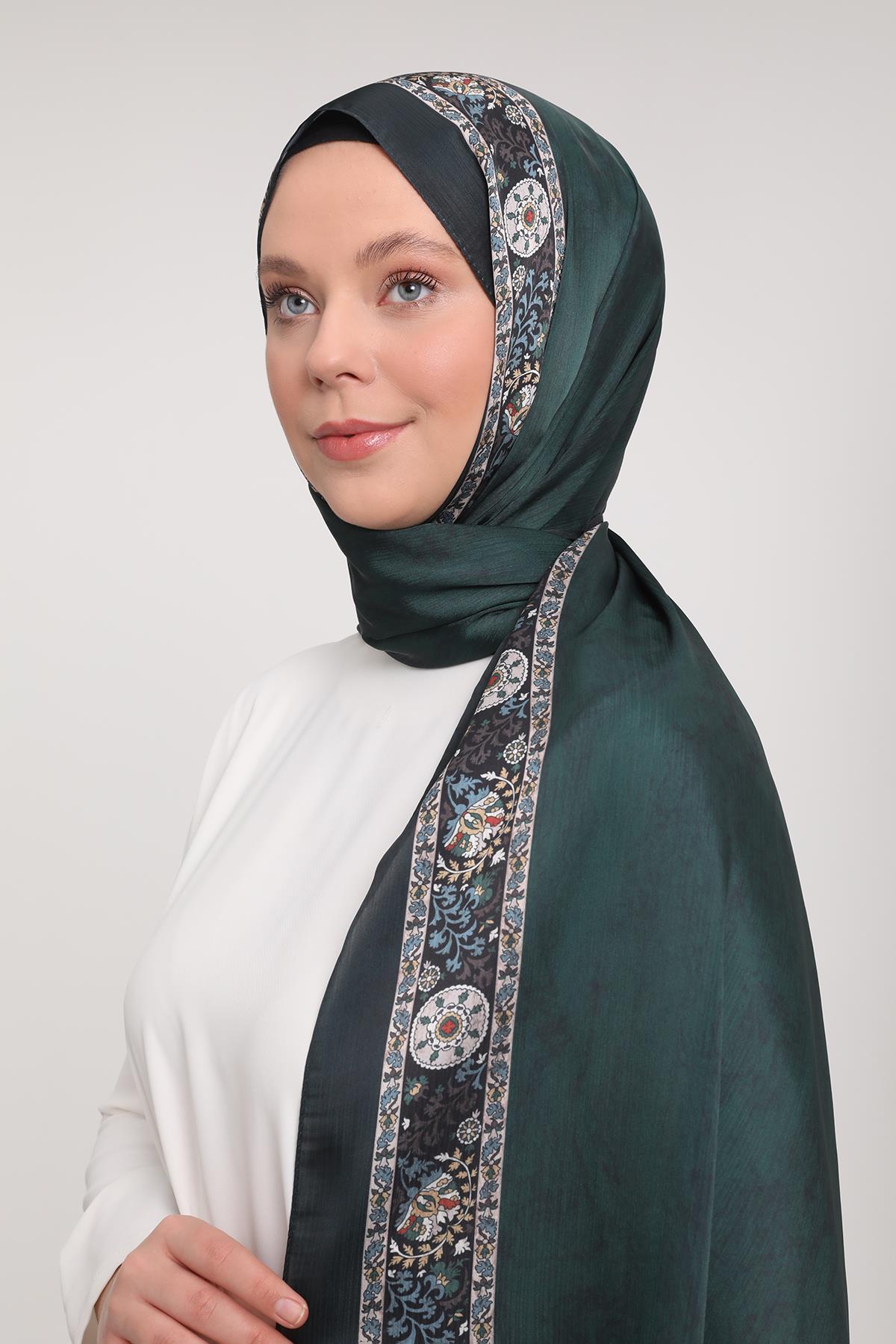 Fivescarf Zümrüt Şeritli Etnik Desen Brand Şal