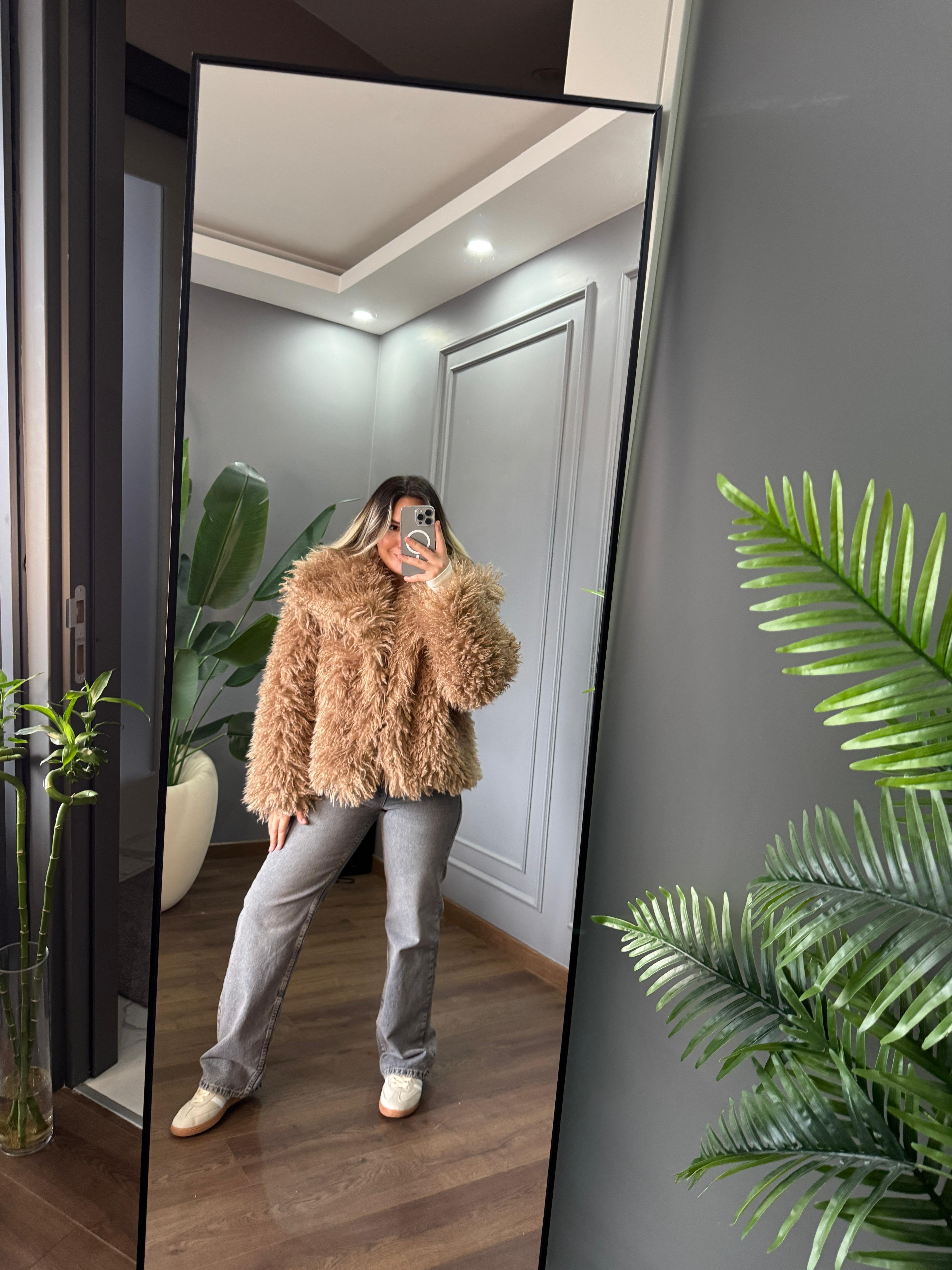 ASTARLI KIRÇILLI KÜRK 