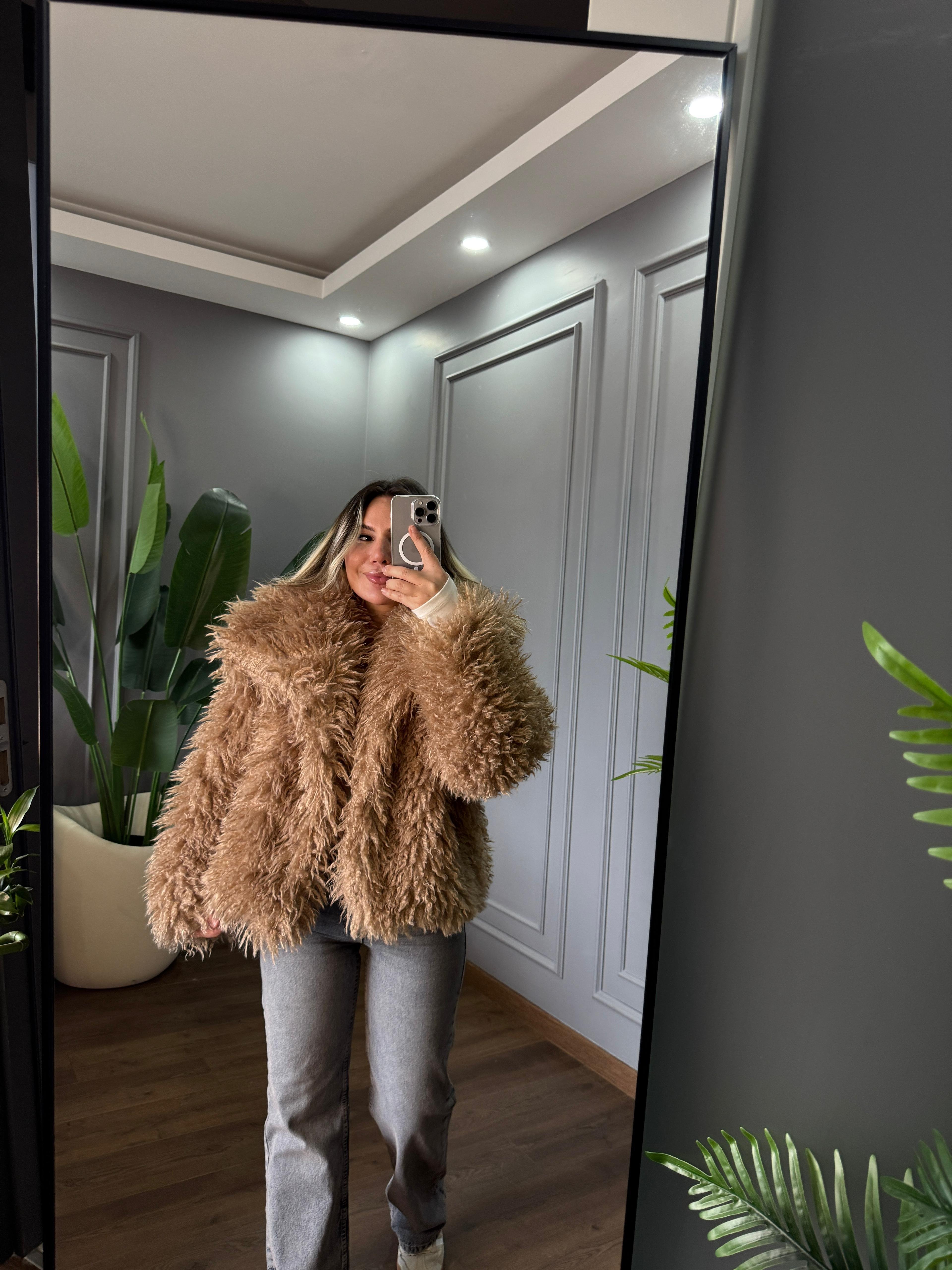 ASTARLI KIRÇILLI KÜRK 