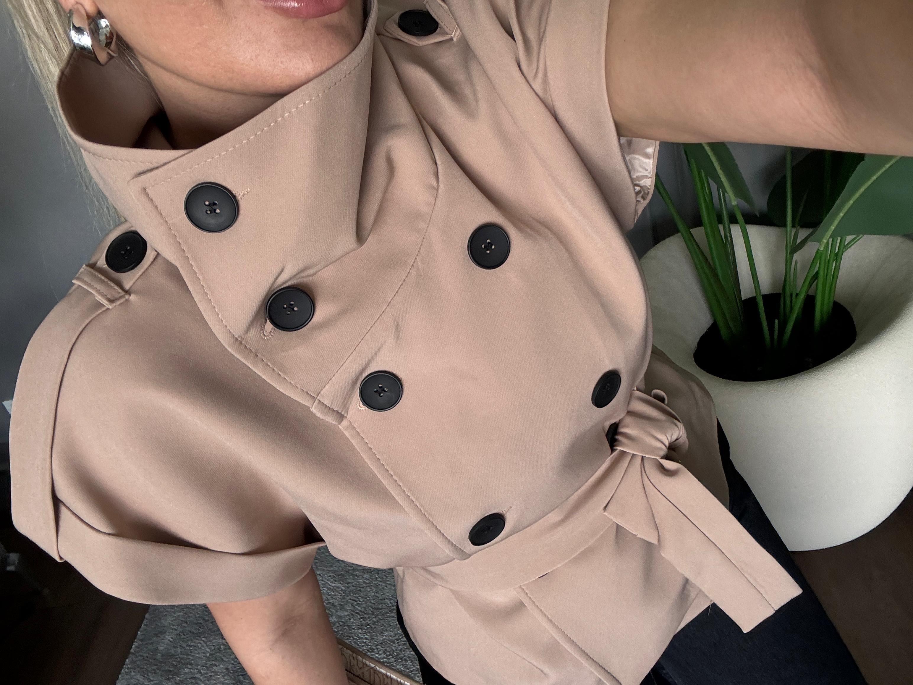 ASTARLI TRENÇ YELEK