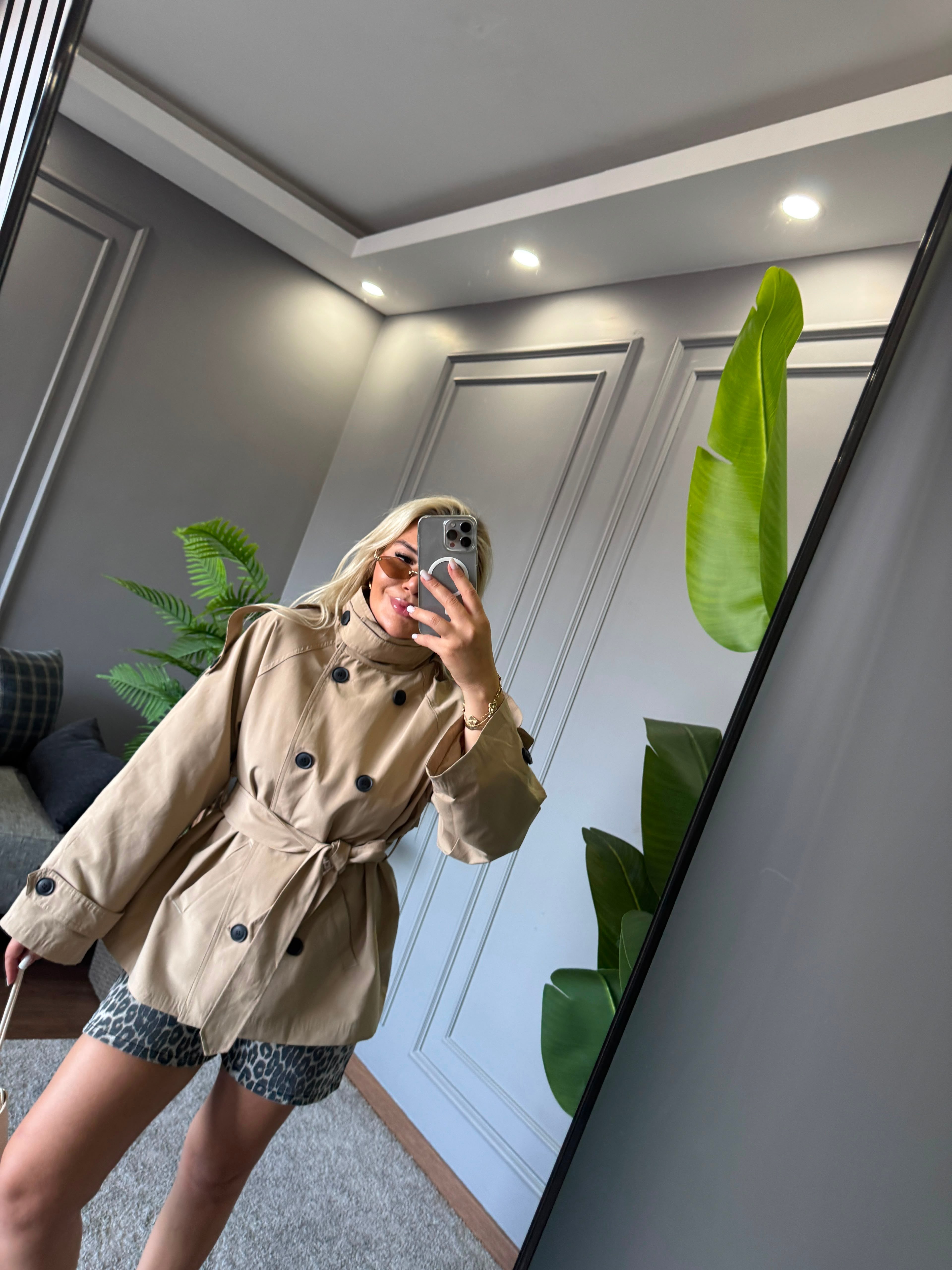 ASTARLI TRENCH