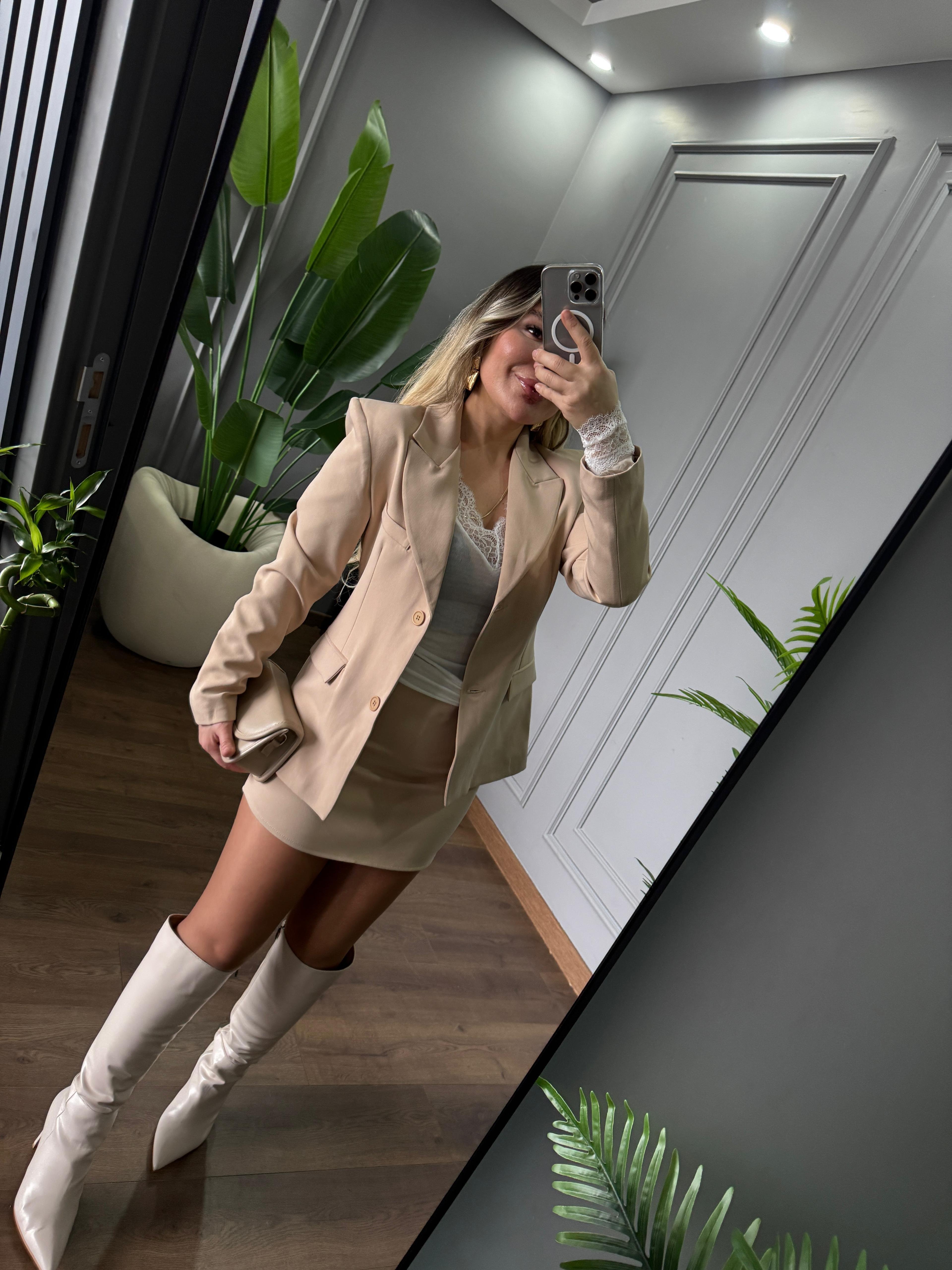 BLAZER ETEKLİ ŞIK TAKIM