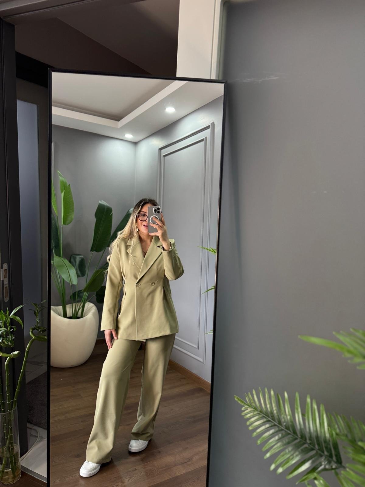 DÜĞME DETAY BLAZER