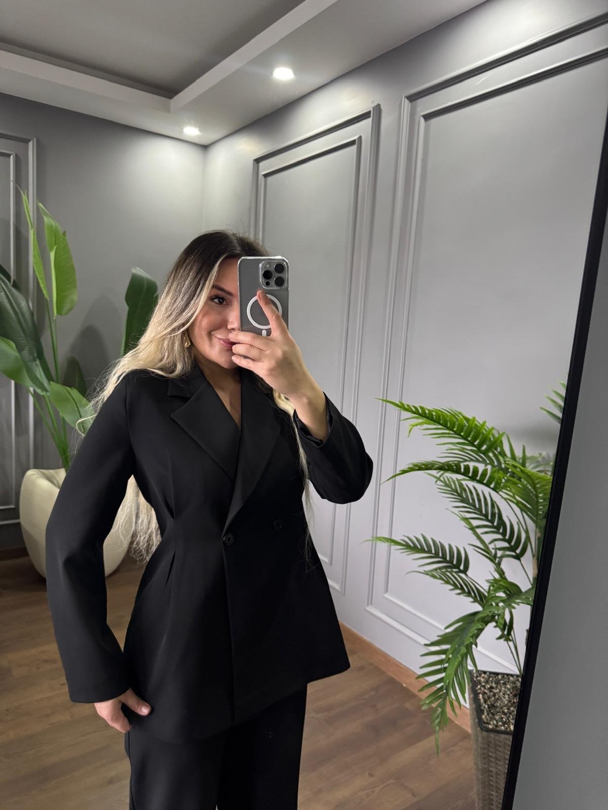 DÜĞME DETAY BLAZER