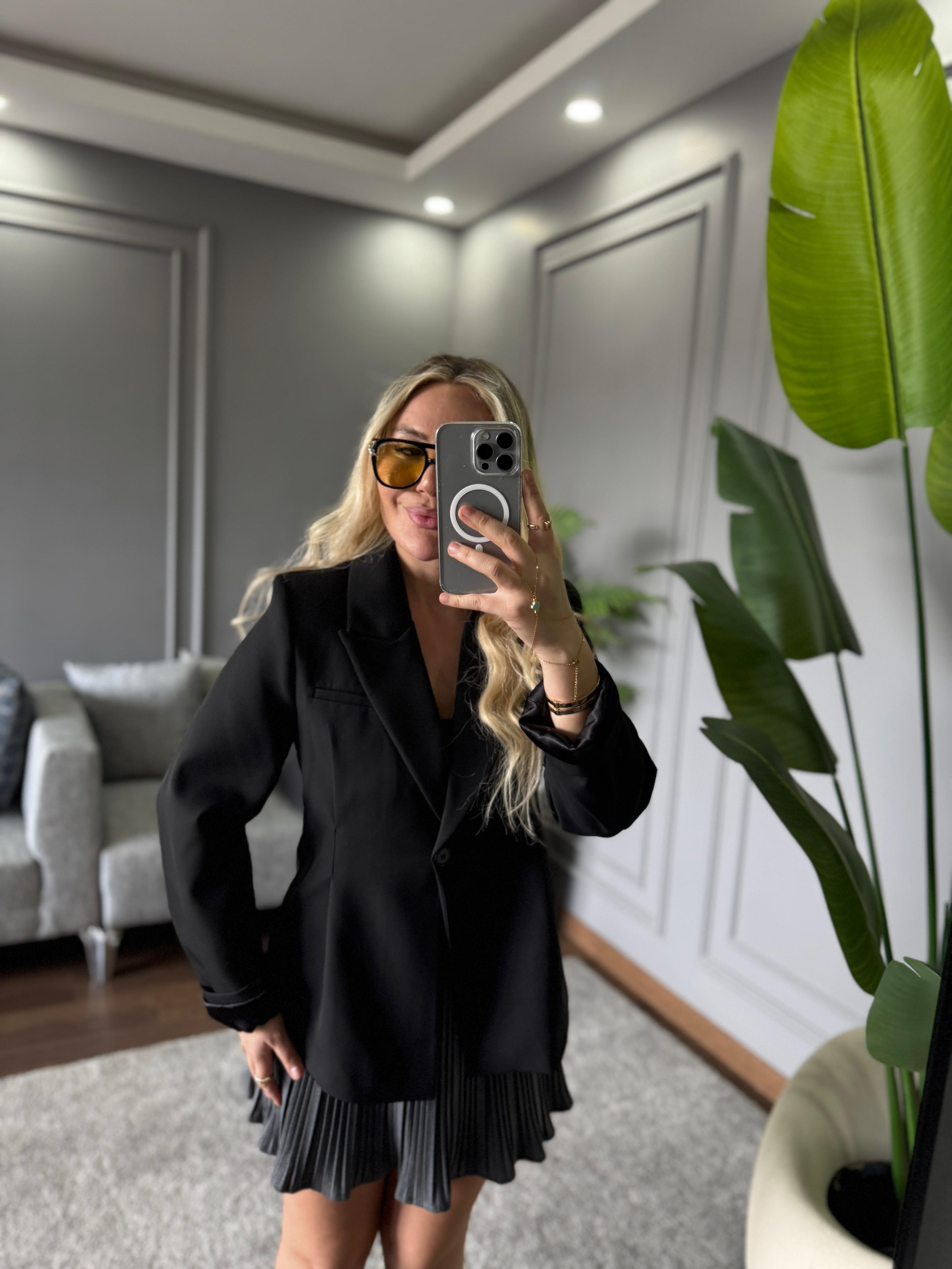 DÜĞME DETAY BLAZER