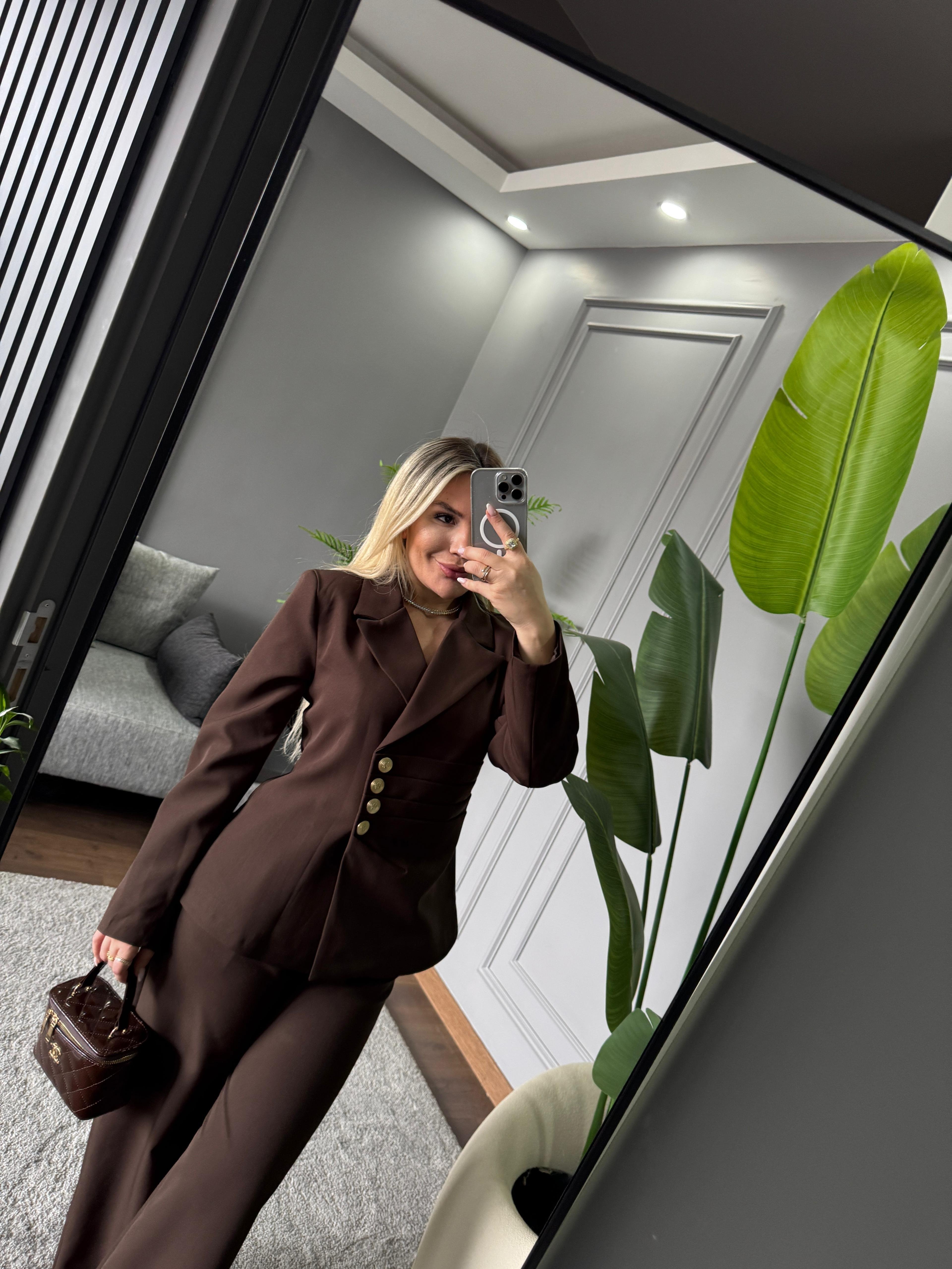 DÜĞME DETAY BLAZER TAKIM 