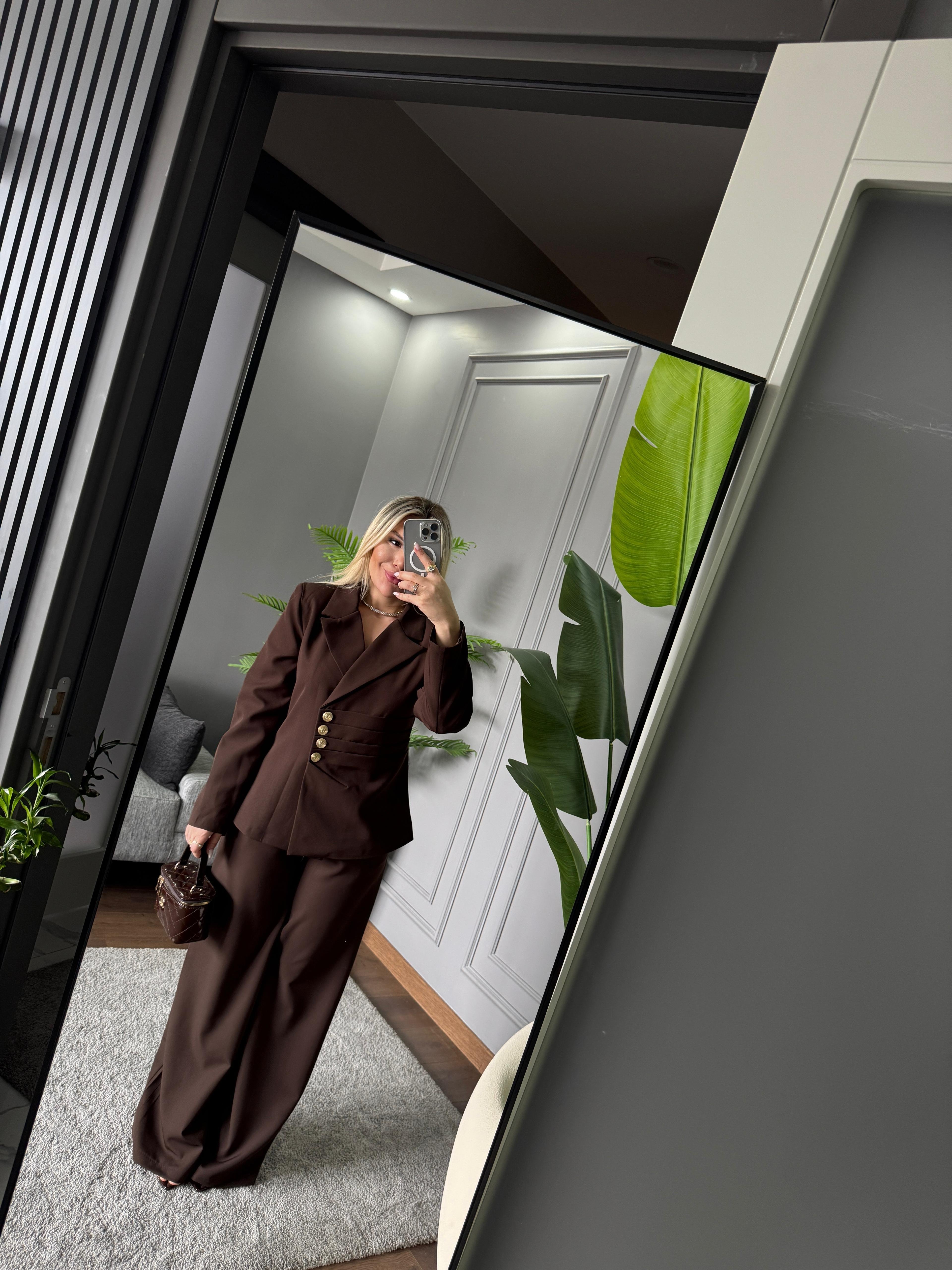 DÜĞME DETAY BLAZER TAKIM 