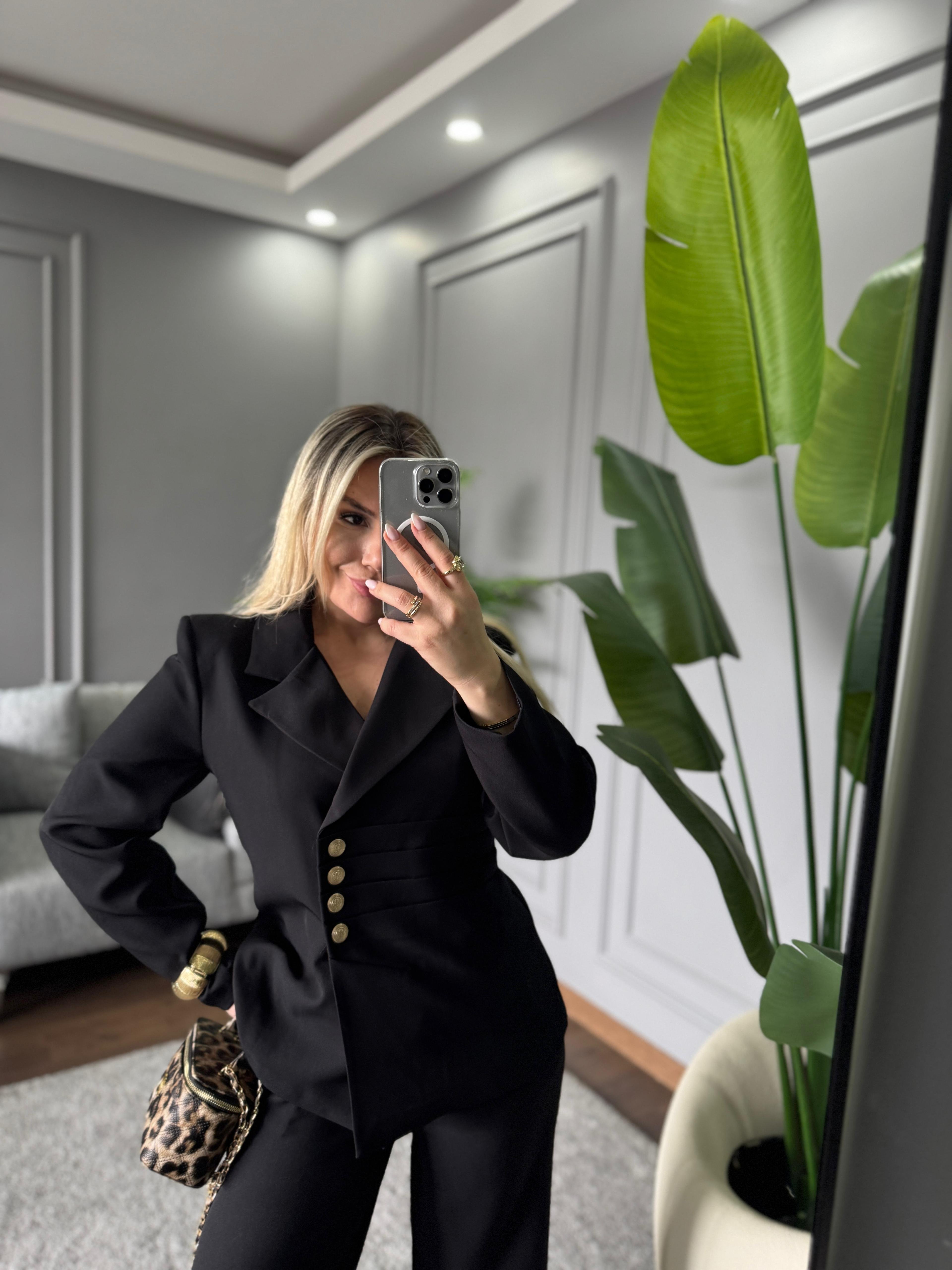 DÜĞME DETAY BLAZER TAKIM 