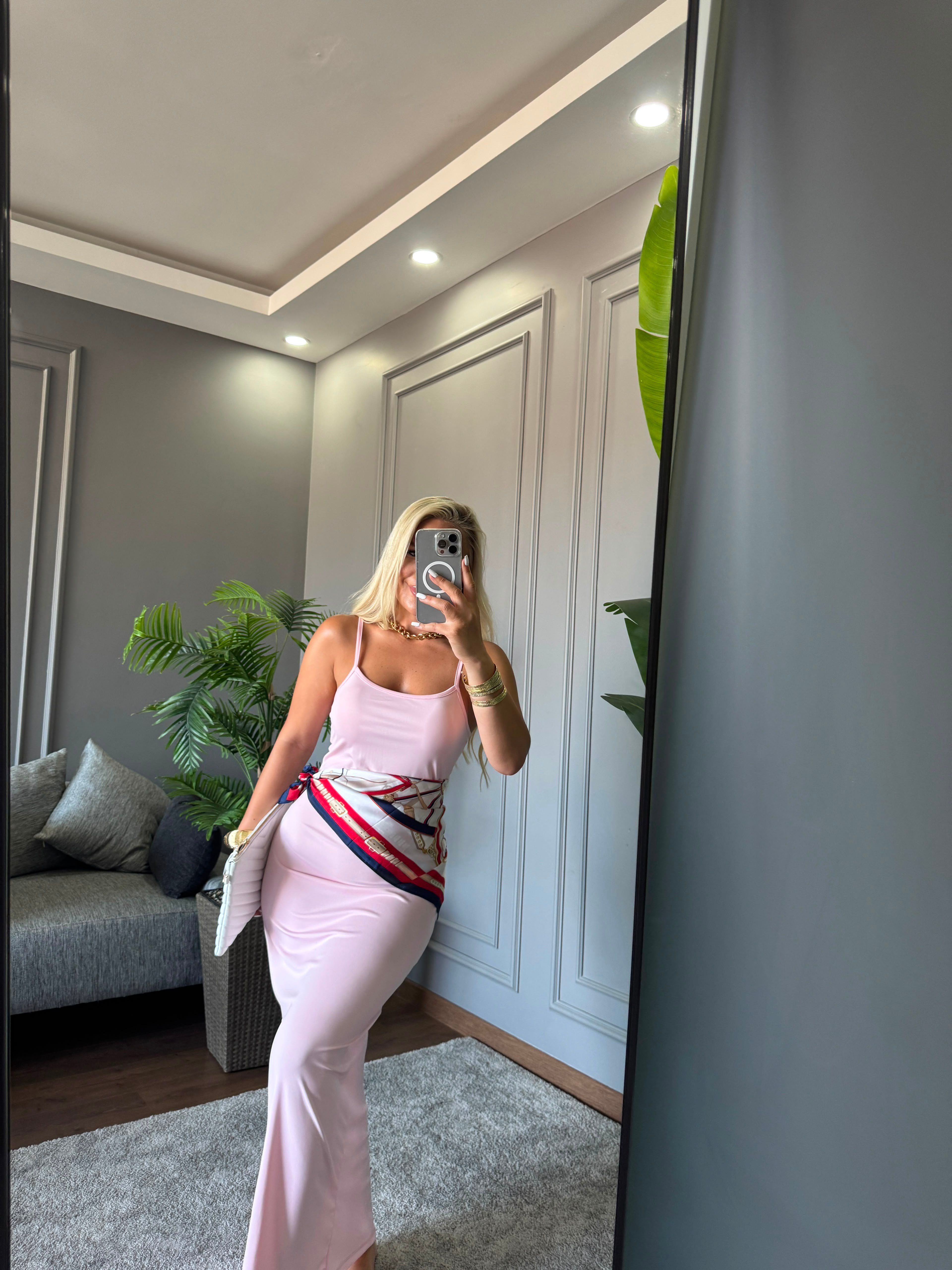 ESNEK ELBİSE