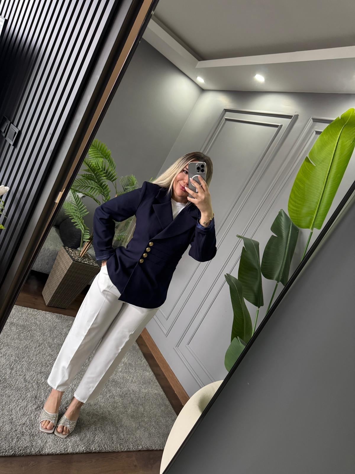 GOLD DÜĞME DETAY BLAZER