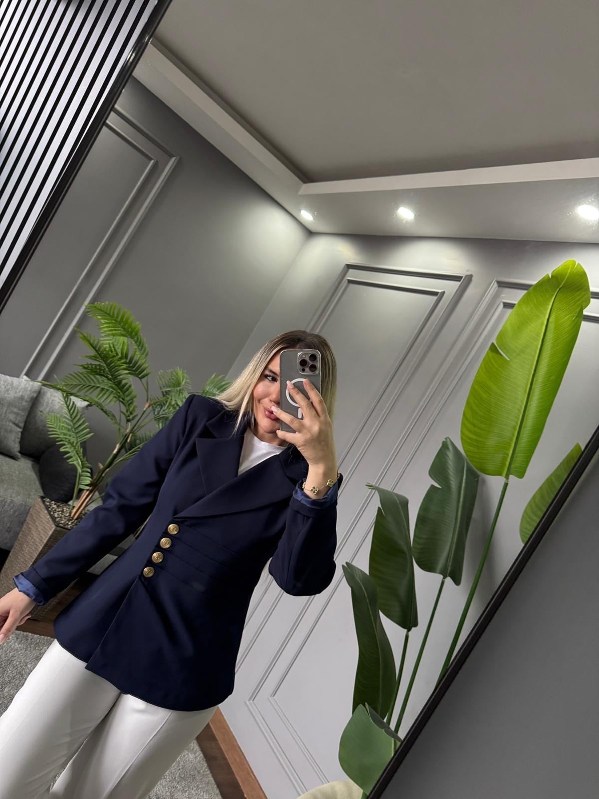 GOLD DÜĞME DETAY BLAZER