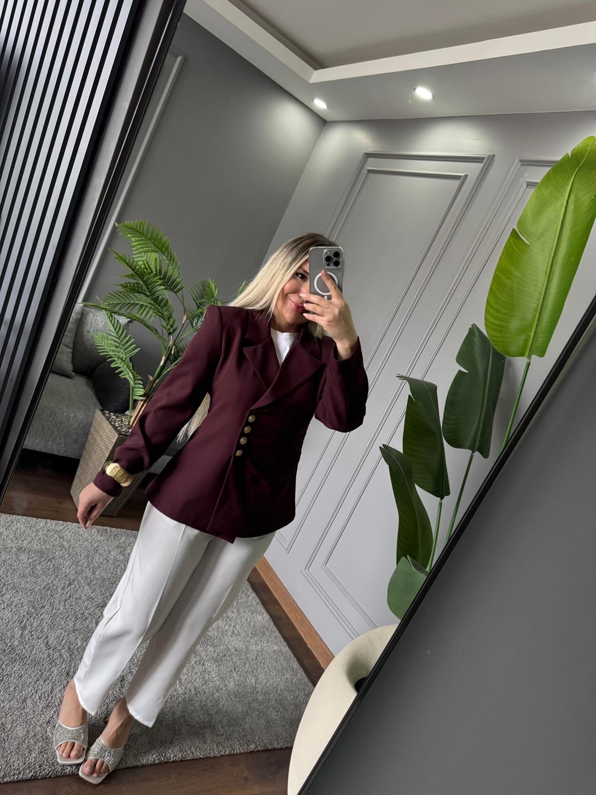 GOLD DÜĞME DETAY BLAZER