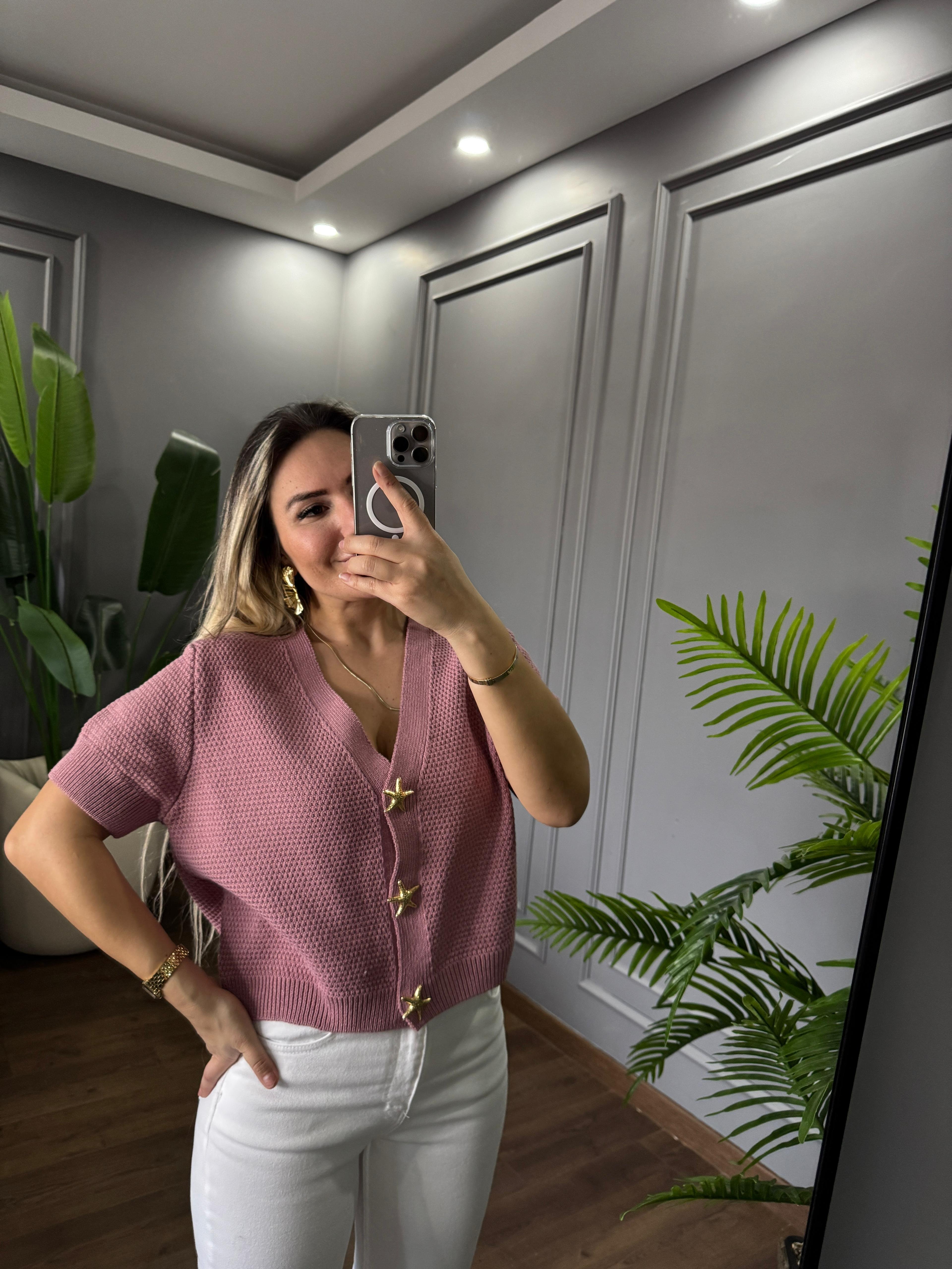 GOLD DUĞMELİ TRİKO HIRKA