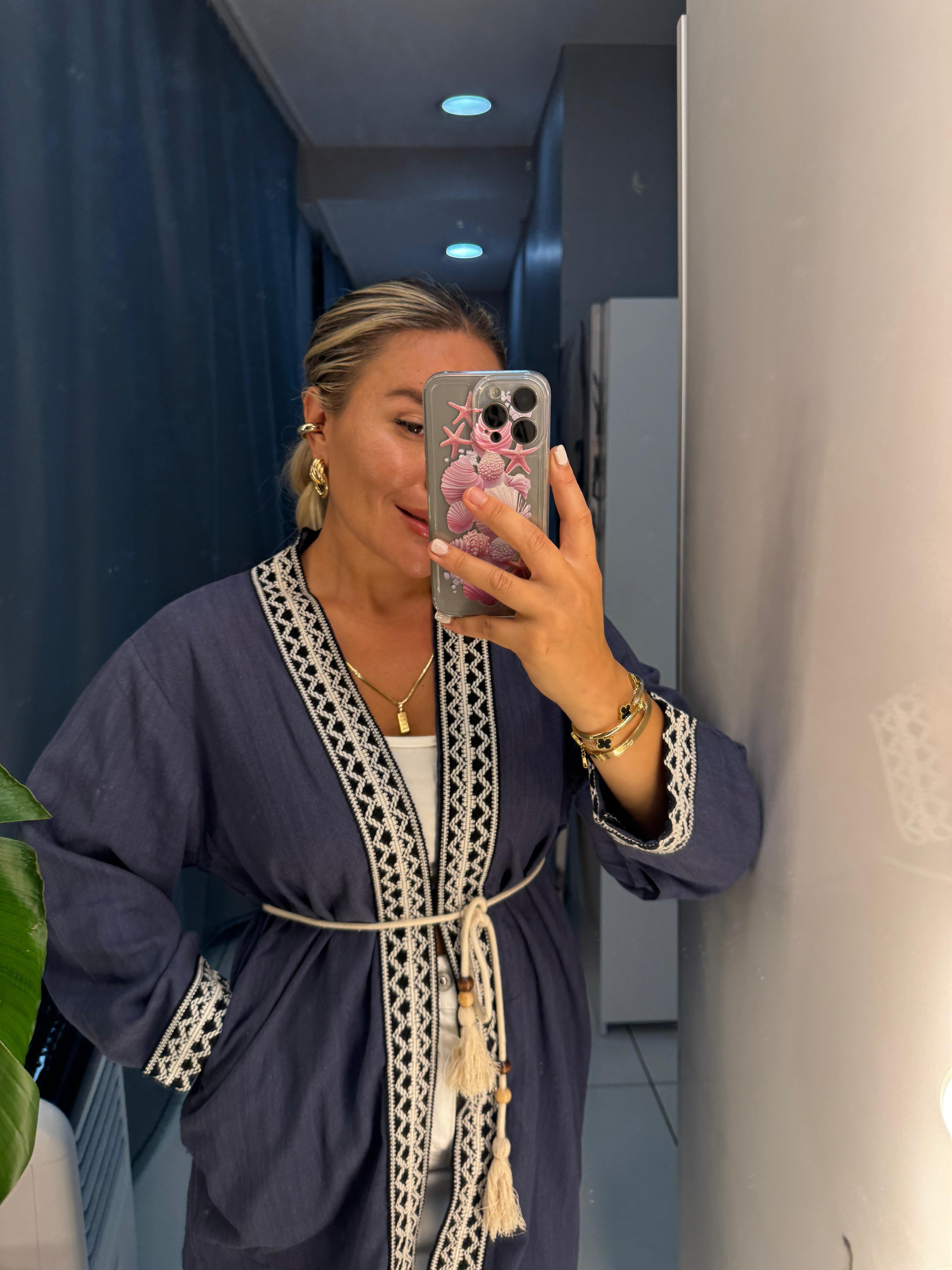 nakışlı kimona
