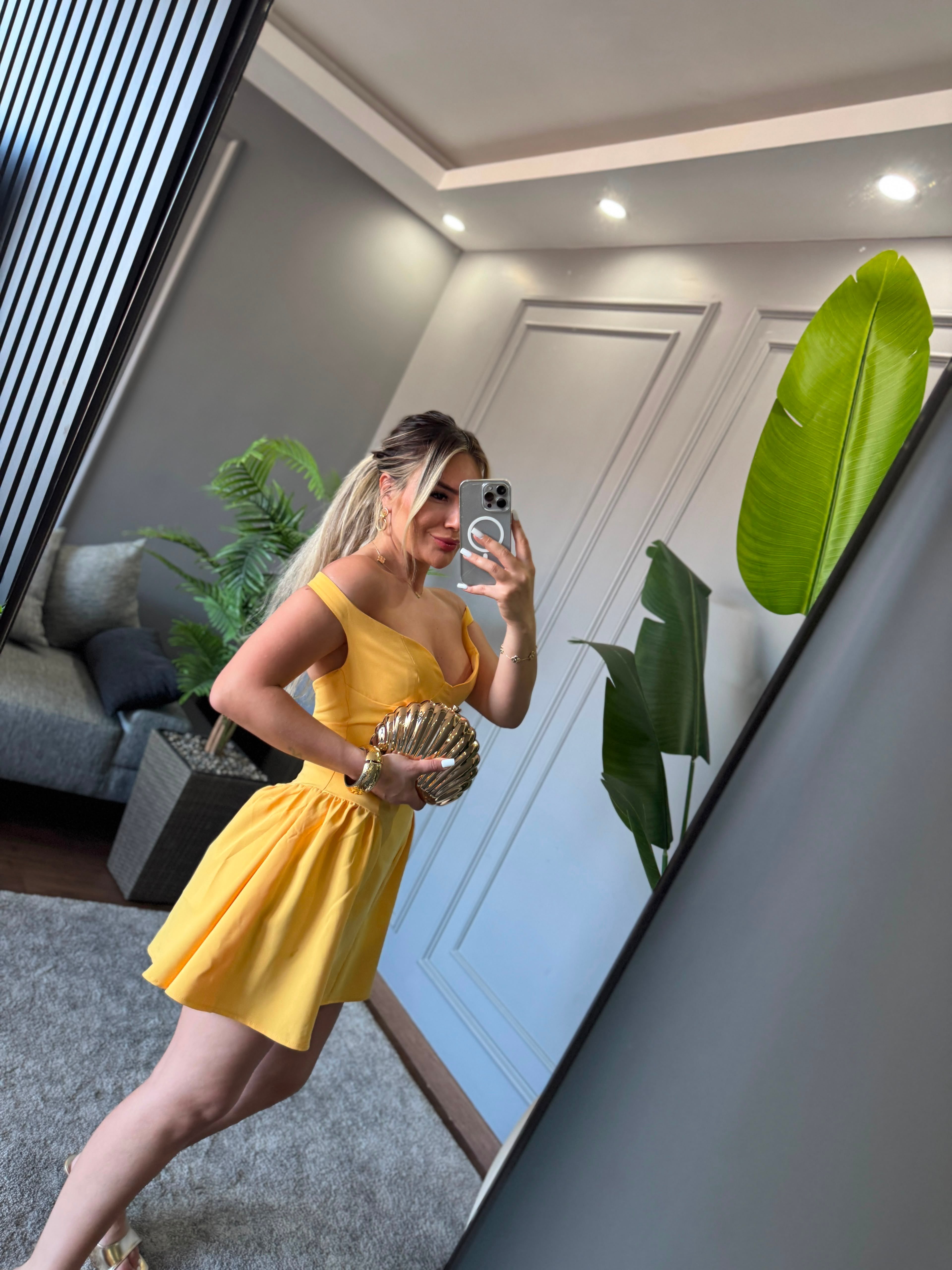 OMUZ DÜŞÜK MİNİ ELBİSE