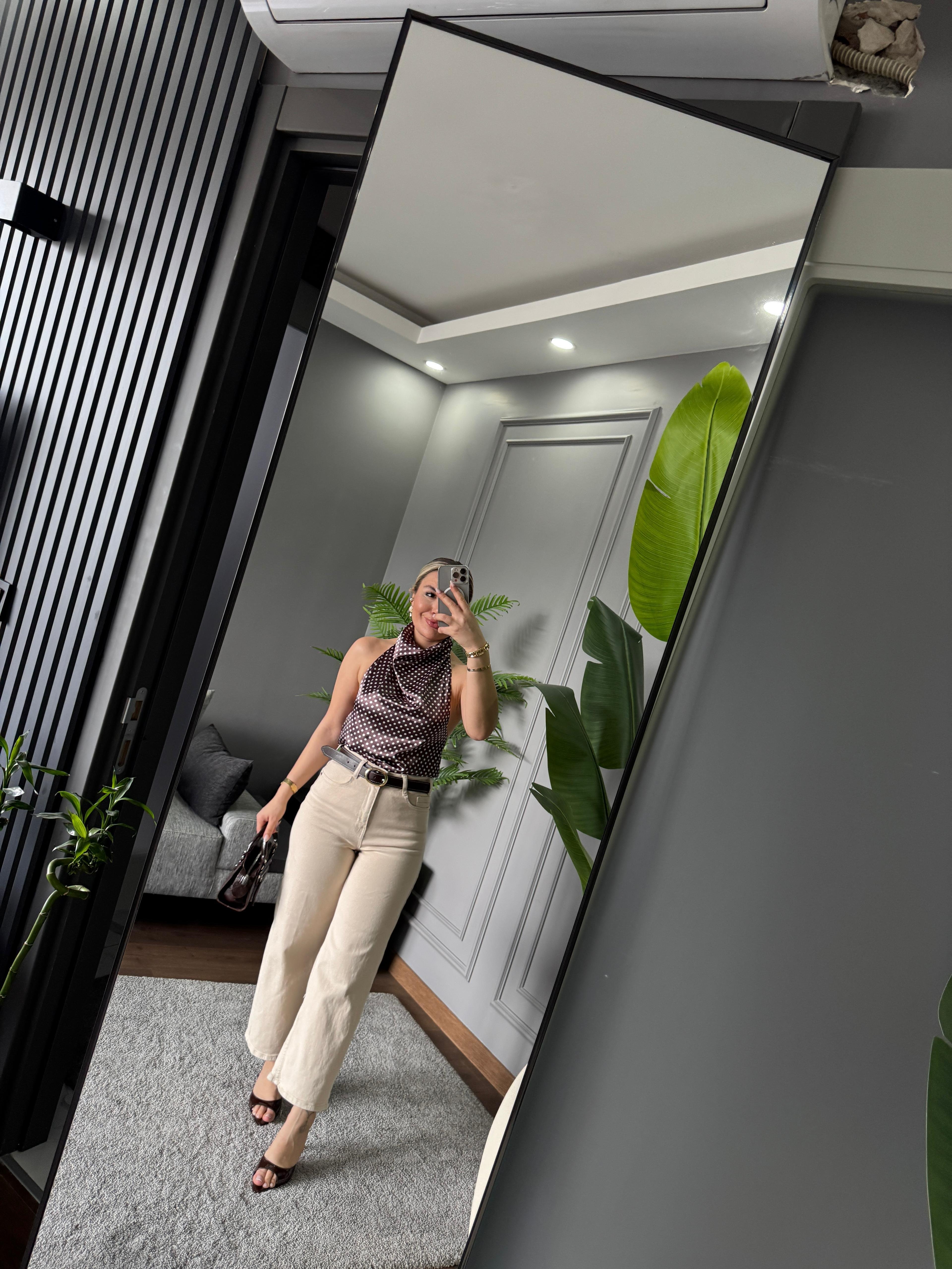 PUANTİYELİ SATEN  BLUZ 