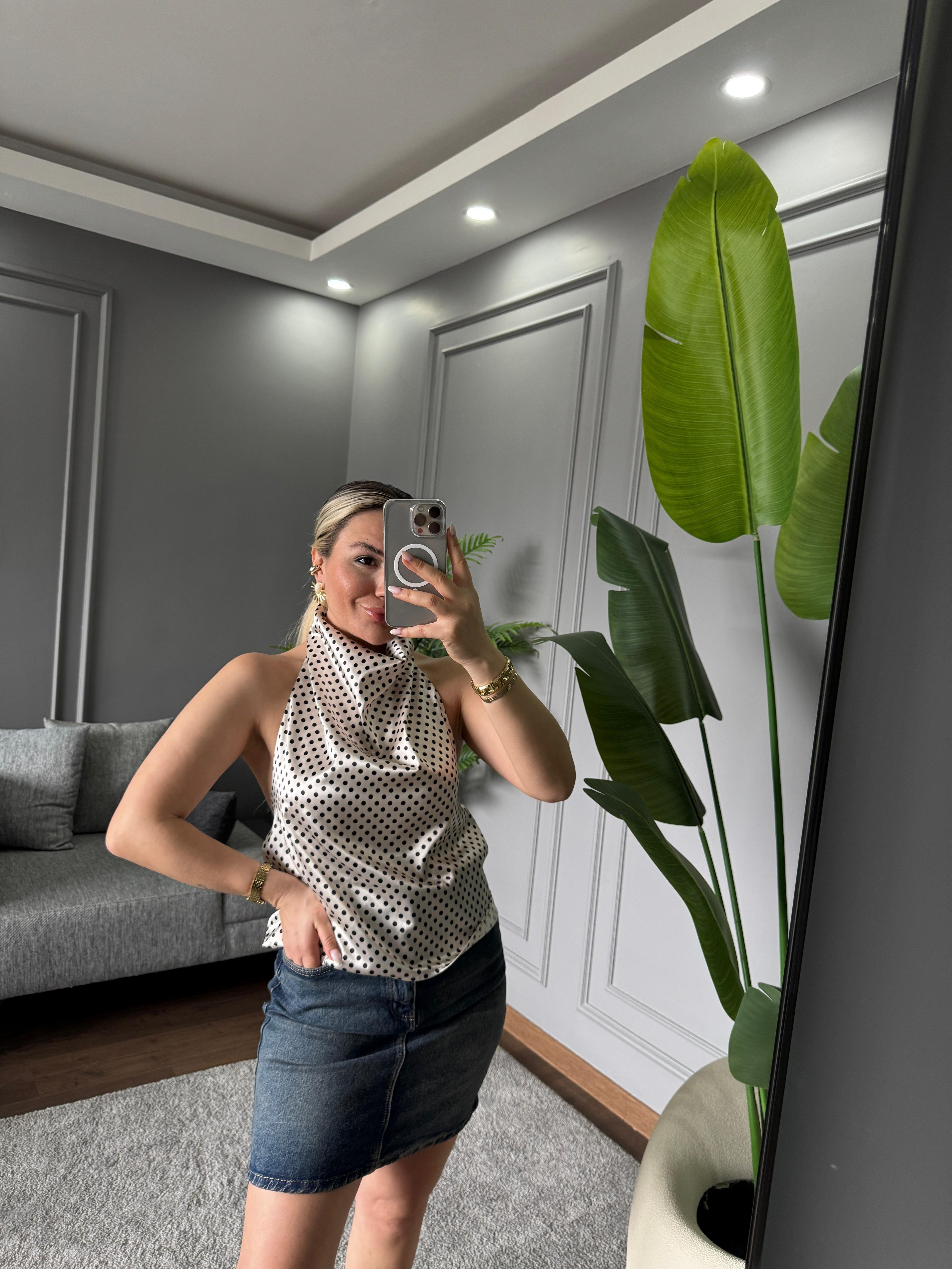 PUANTİYELİ SATEN  BLUZ 