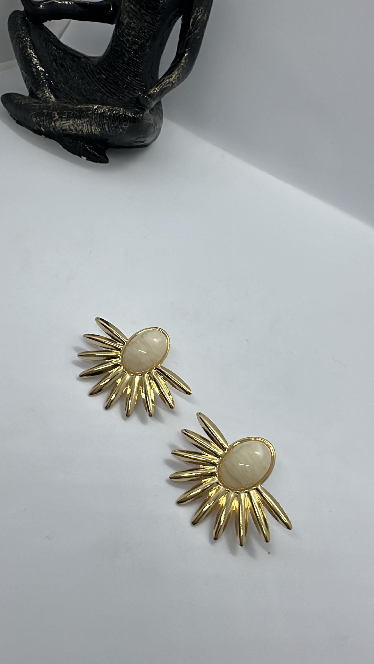 ŞIK GOLD DETAY KÜPE