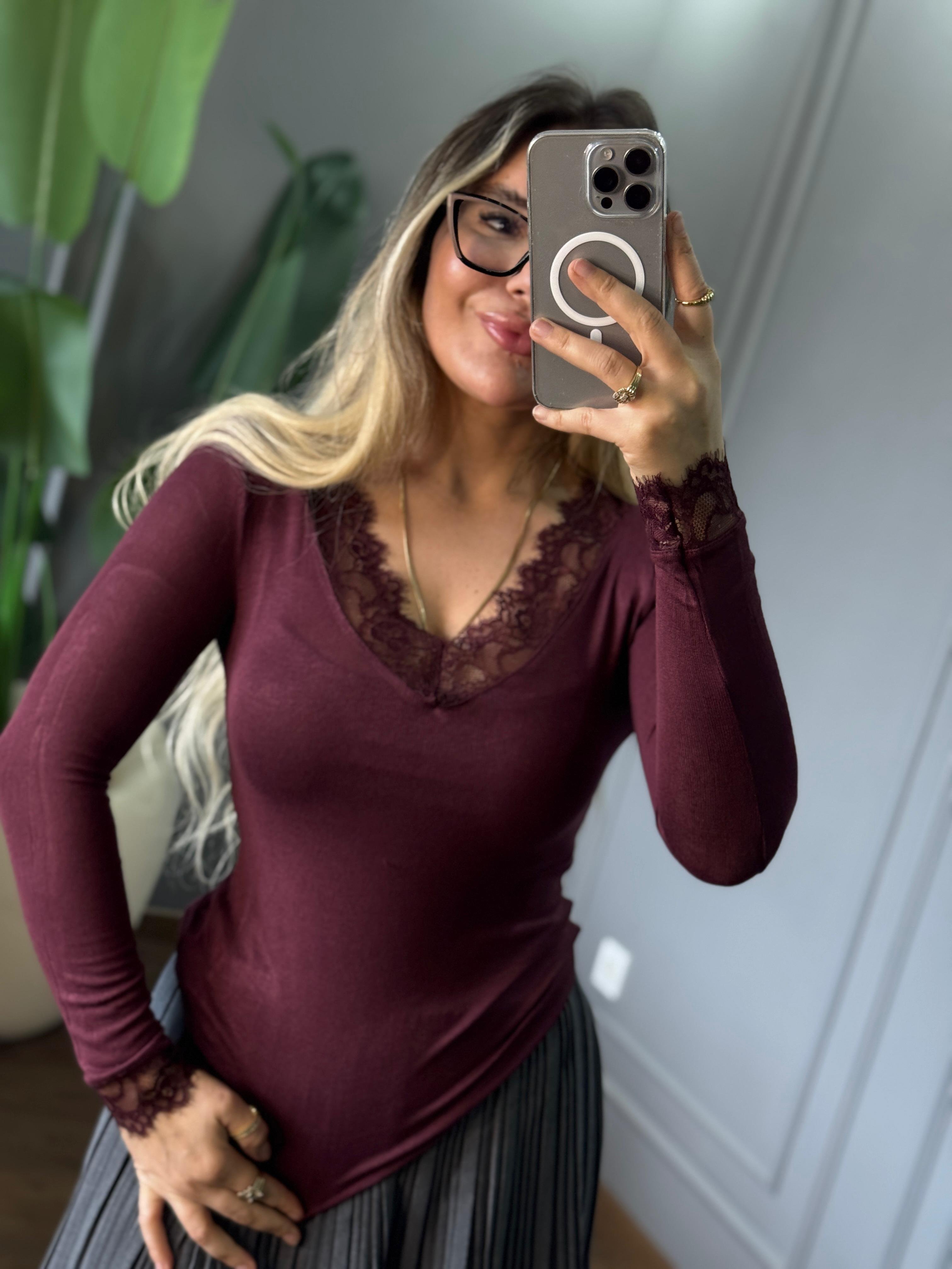 TRANSPARAN DANTELLİ ŞIK BLUZ