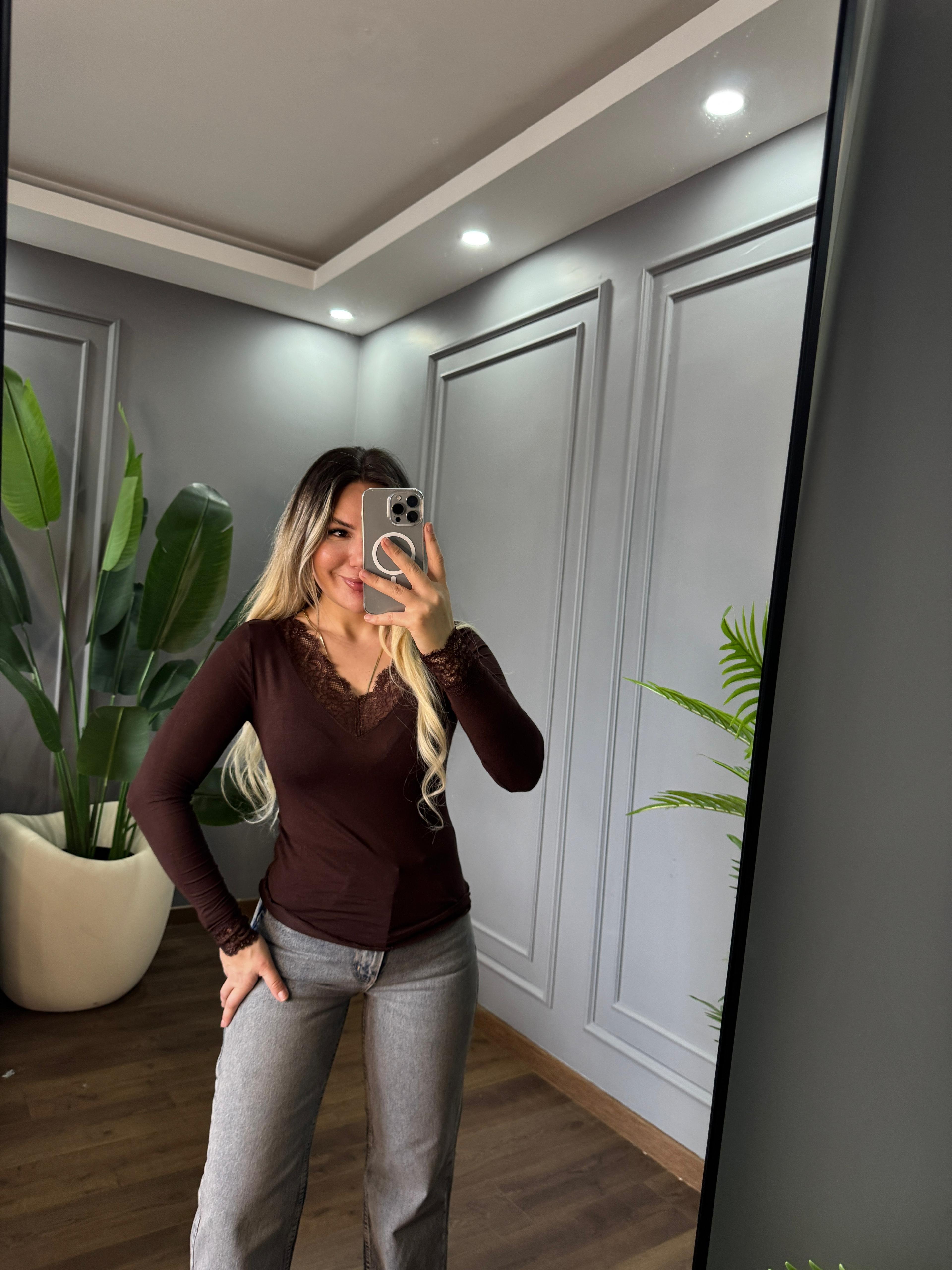 TRANSPARAN DEKOLTE BLUZ 