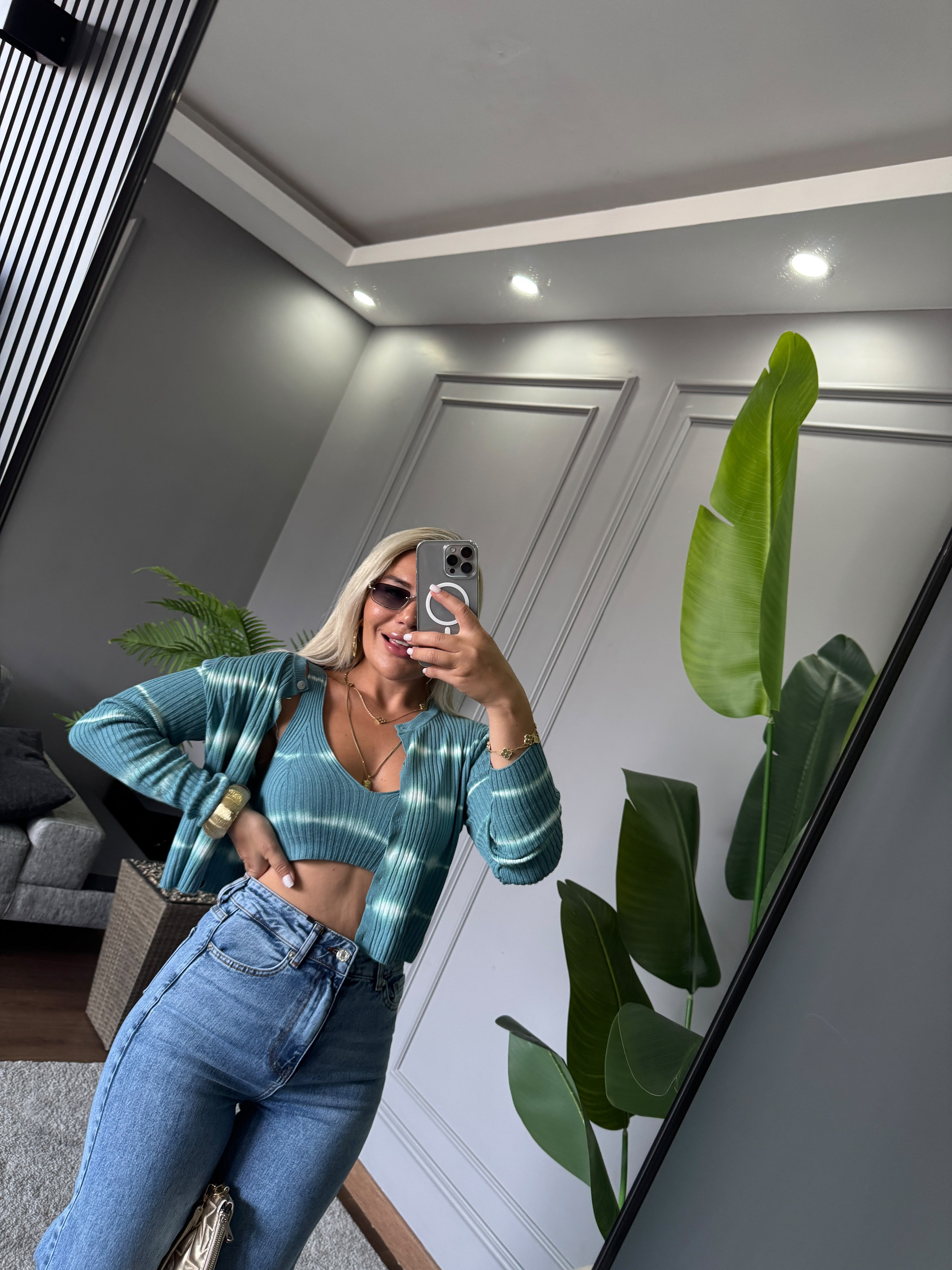 ZRA MODEL TAKIM