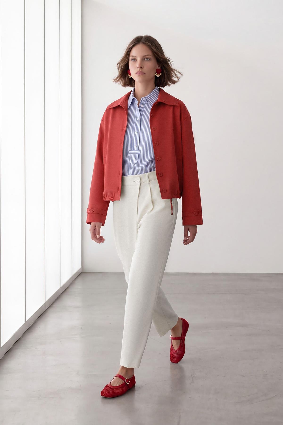 Kısa Düğmeli Oversize Trençkot
