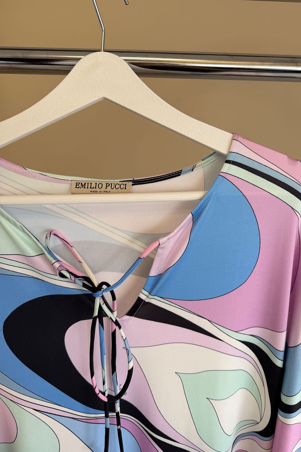 İkonik Basklı Dökümlü Kaftan
