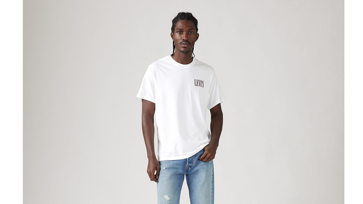 LSE_SS RELAXED FIT TEE SSNL SERIF LOGOBEYAZ