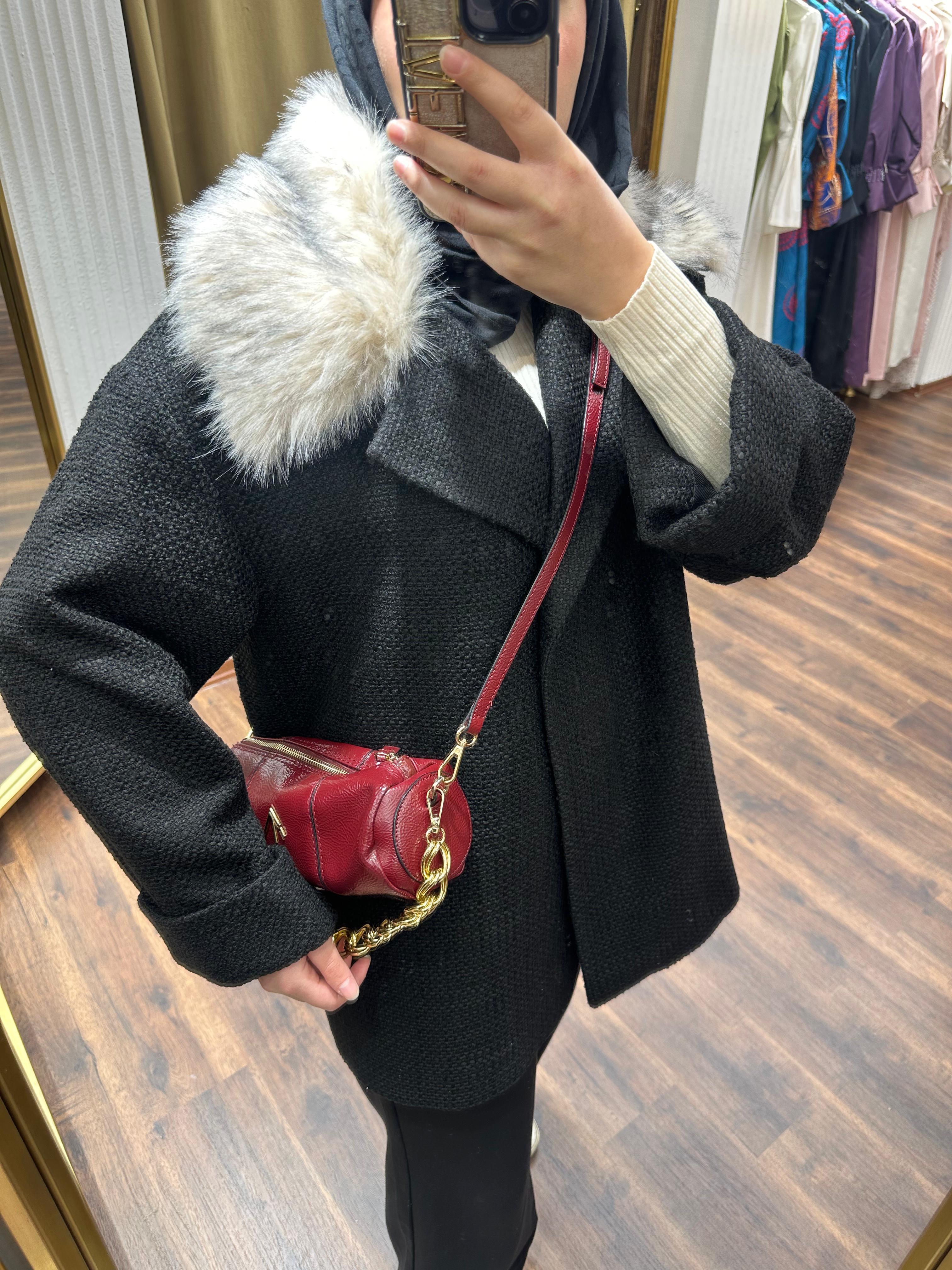 Black Kürklü Kaban