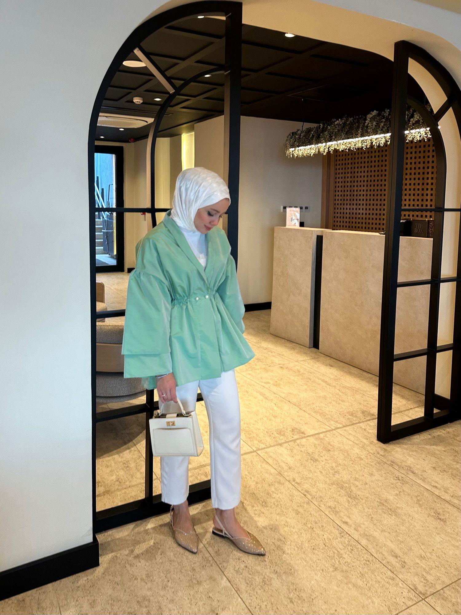 Lara Ceket Çağla Yeşili