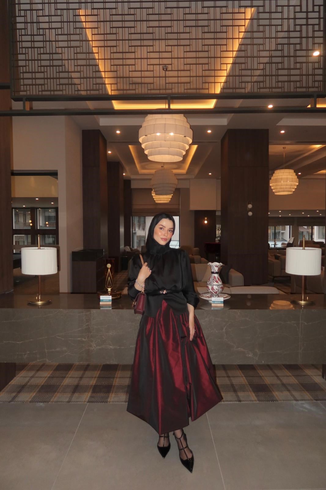 Tafta Balon Etek Vişne