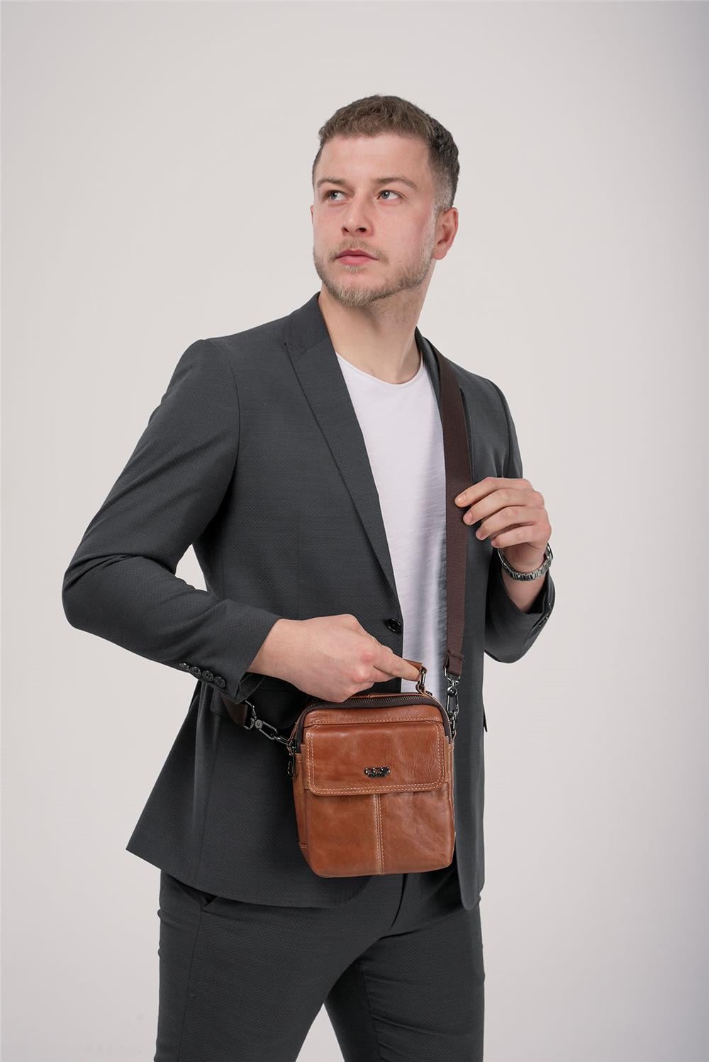 ÇÇS 31606 Hakiki Deri Askılı Çanta