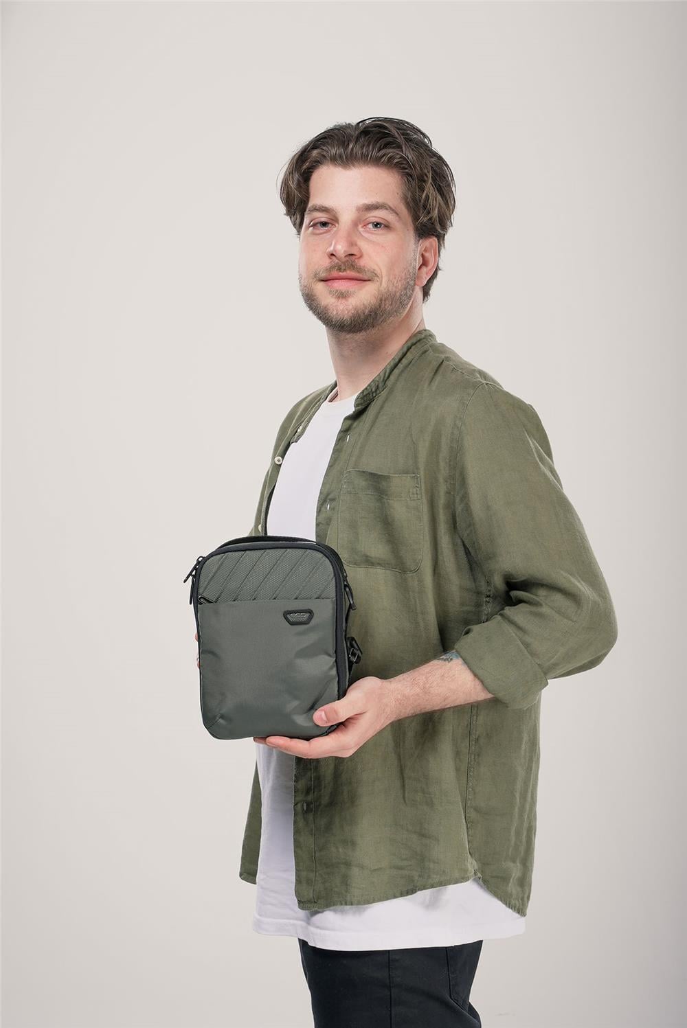 ÇÇS 31628 Askılı Çanta